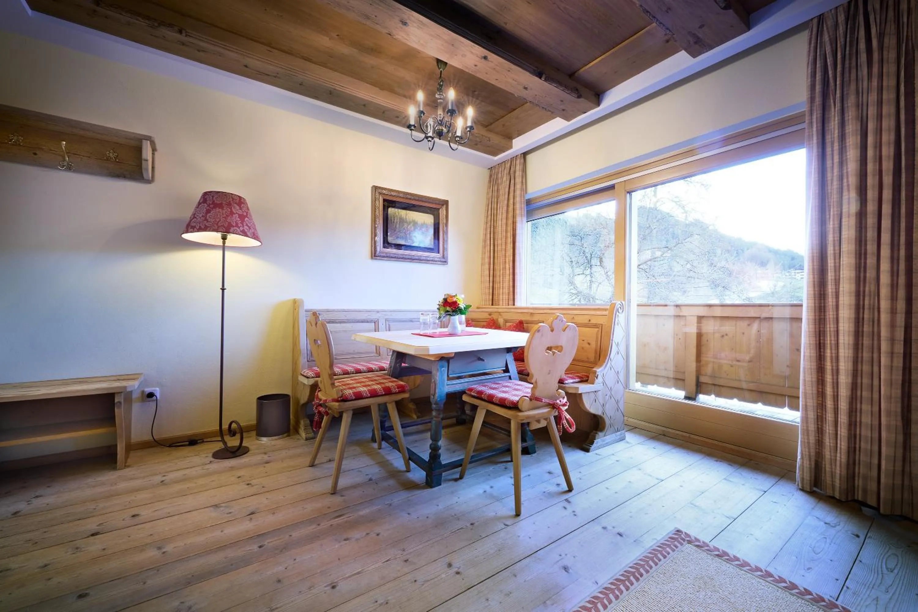 Seating area in Rasmushof - Hotel Kitzbühel