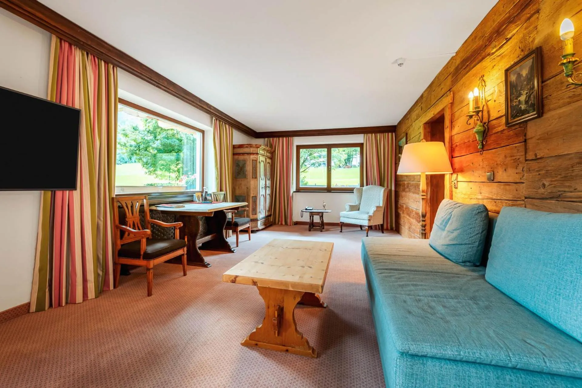 Seating area in Rasmushof - Hotel Kitzbühel