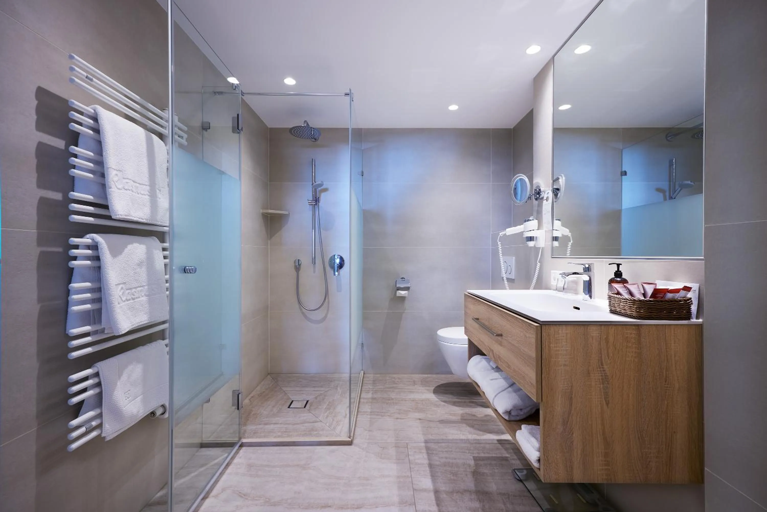 Shower in Rasmushof - Hotel Kitzbühel