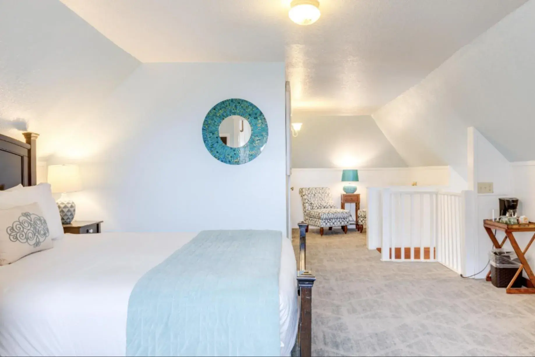 Bedroom, Bed in Gilbert Inn Seaside Bedroom, Bed in Gilbert Inn Seaside