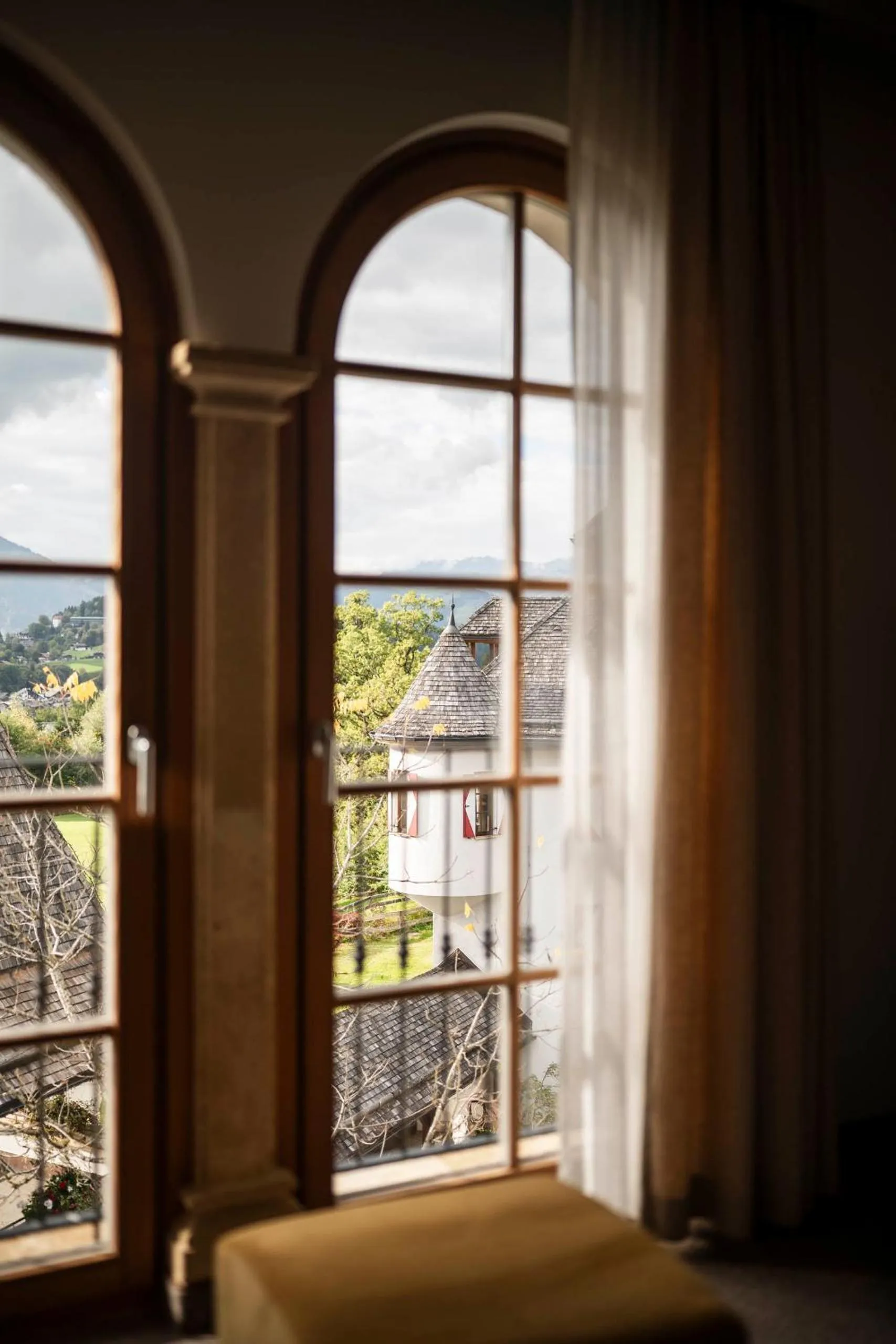 Bed in Schlosshotel Kitzbühel