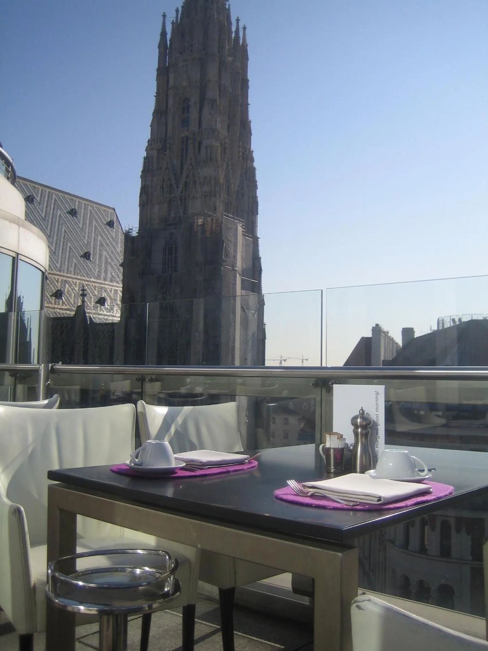 Restaurant/places to eat in DO&CO Hotel Vienna