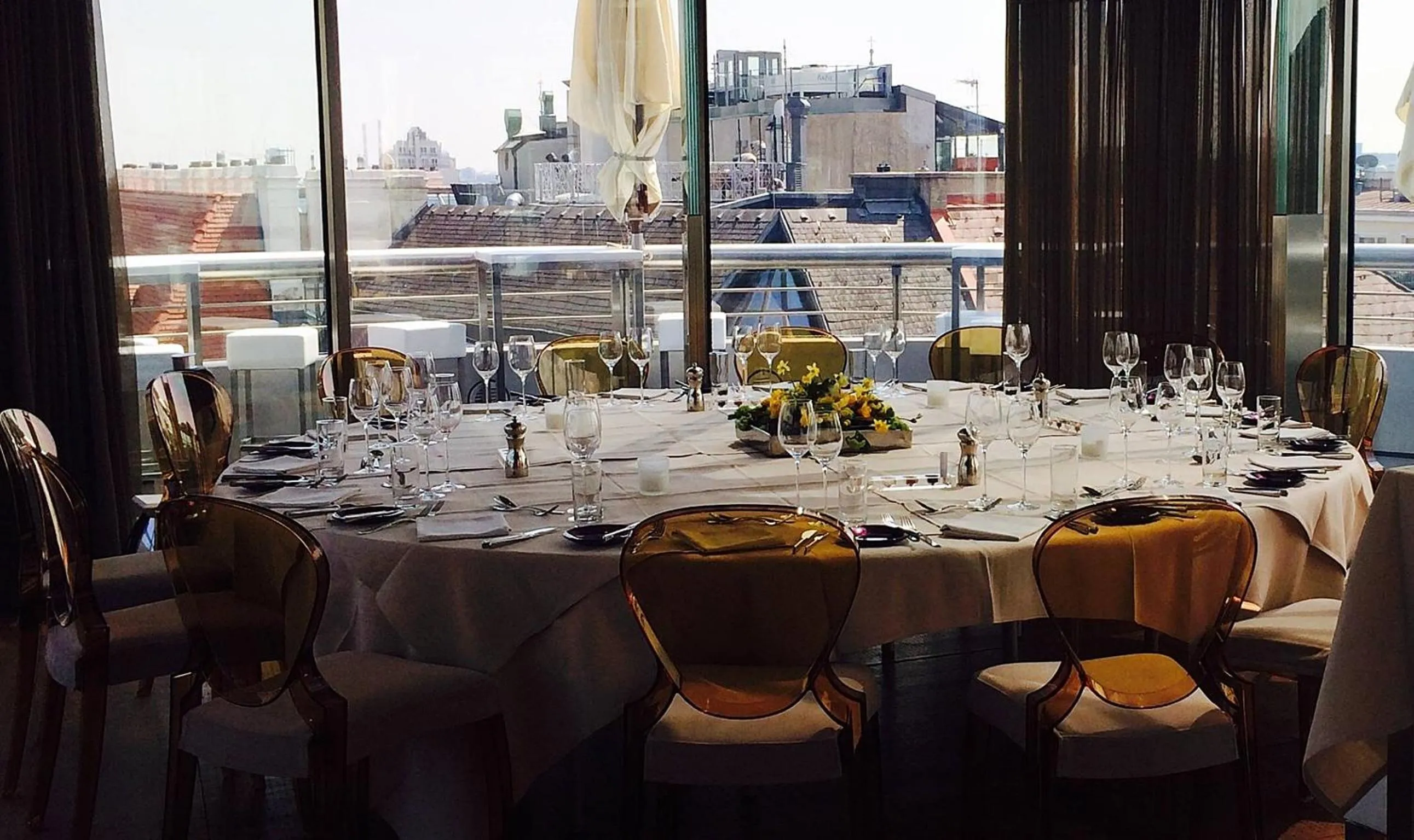 Restaurant/places to eat in DO&CO Hotel Vienna