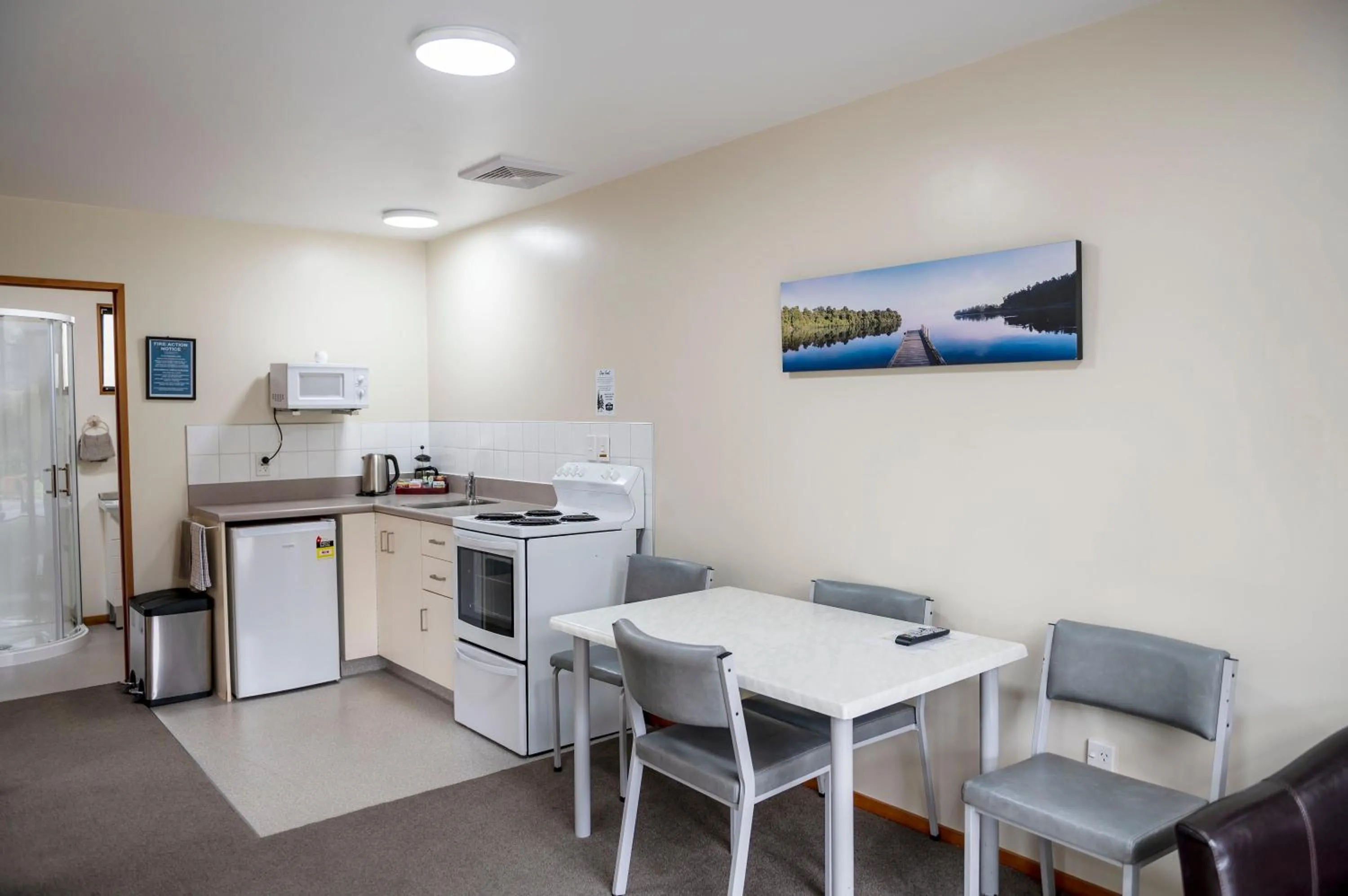 ASURE Aspiring Court Motel