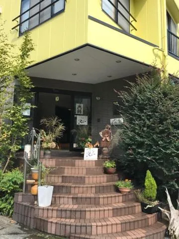 Property building in Umimoto