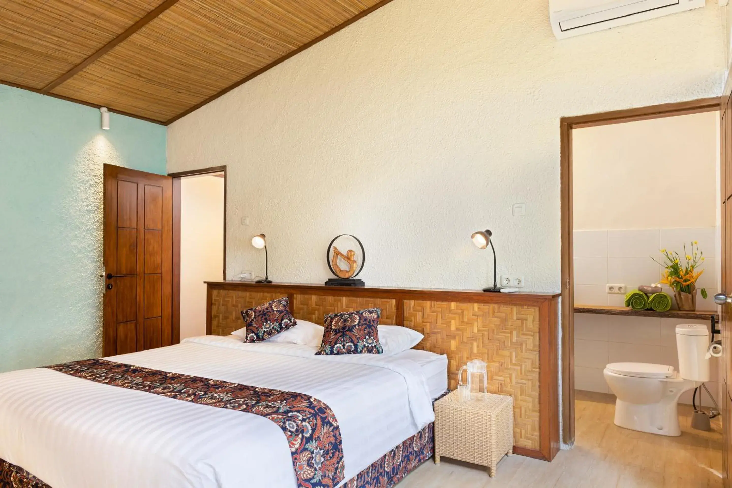 Double or Twin Room with Garden View in Thalassa Dive & Wellbeing Resort Manado Double or Twin Room with Garden View in Thalassa Dive & Wellbeing Resort Manado