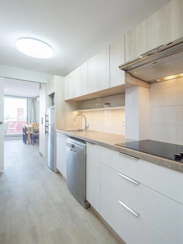 Kitchen or kitchenette in Les jardins de la Côte d'azur