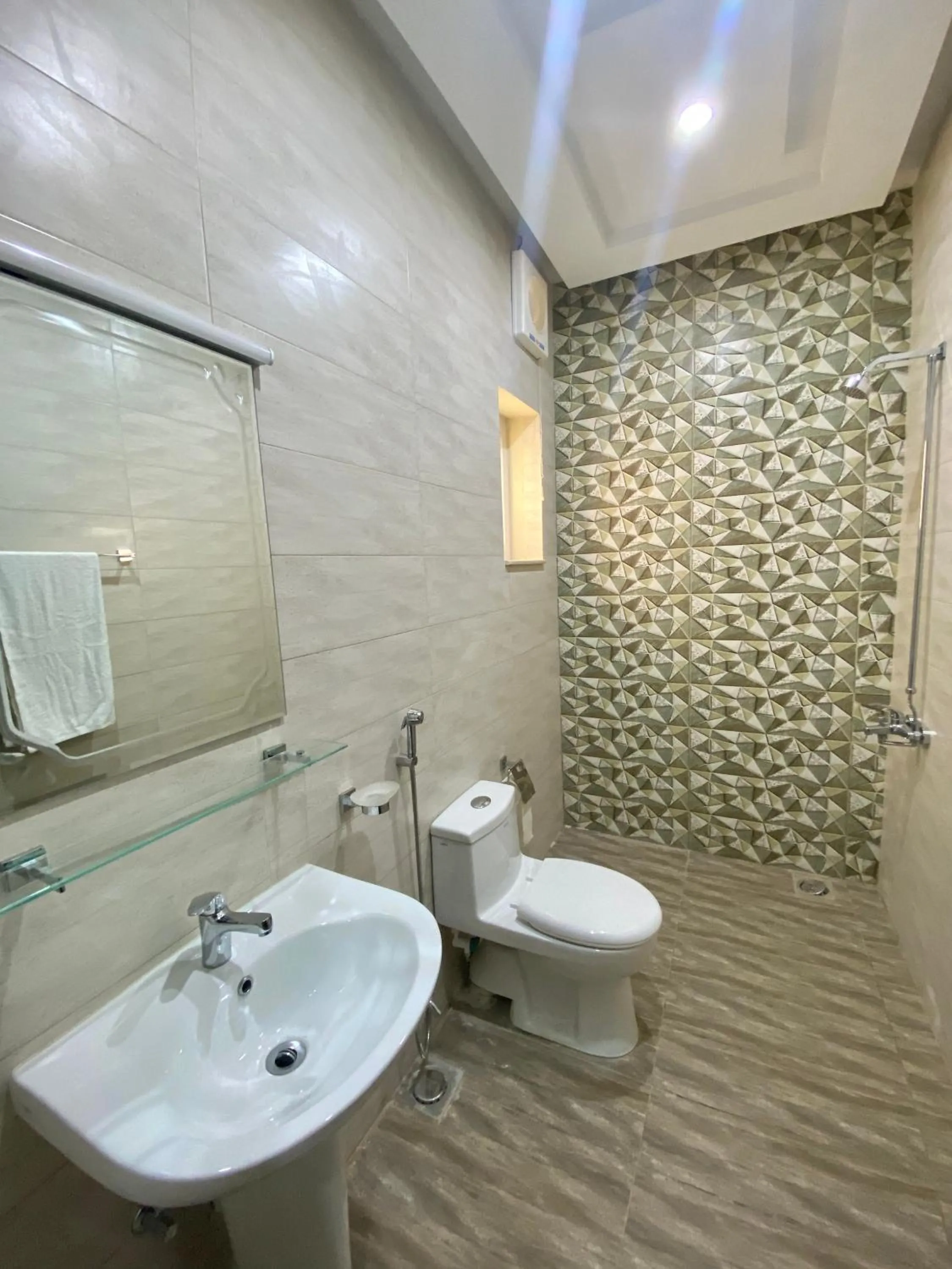 Continental boutique House