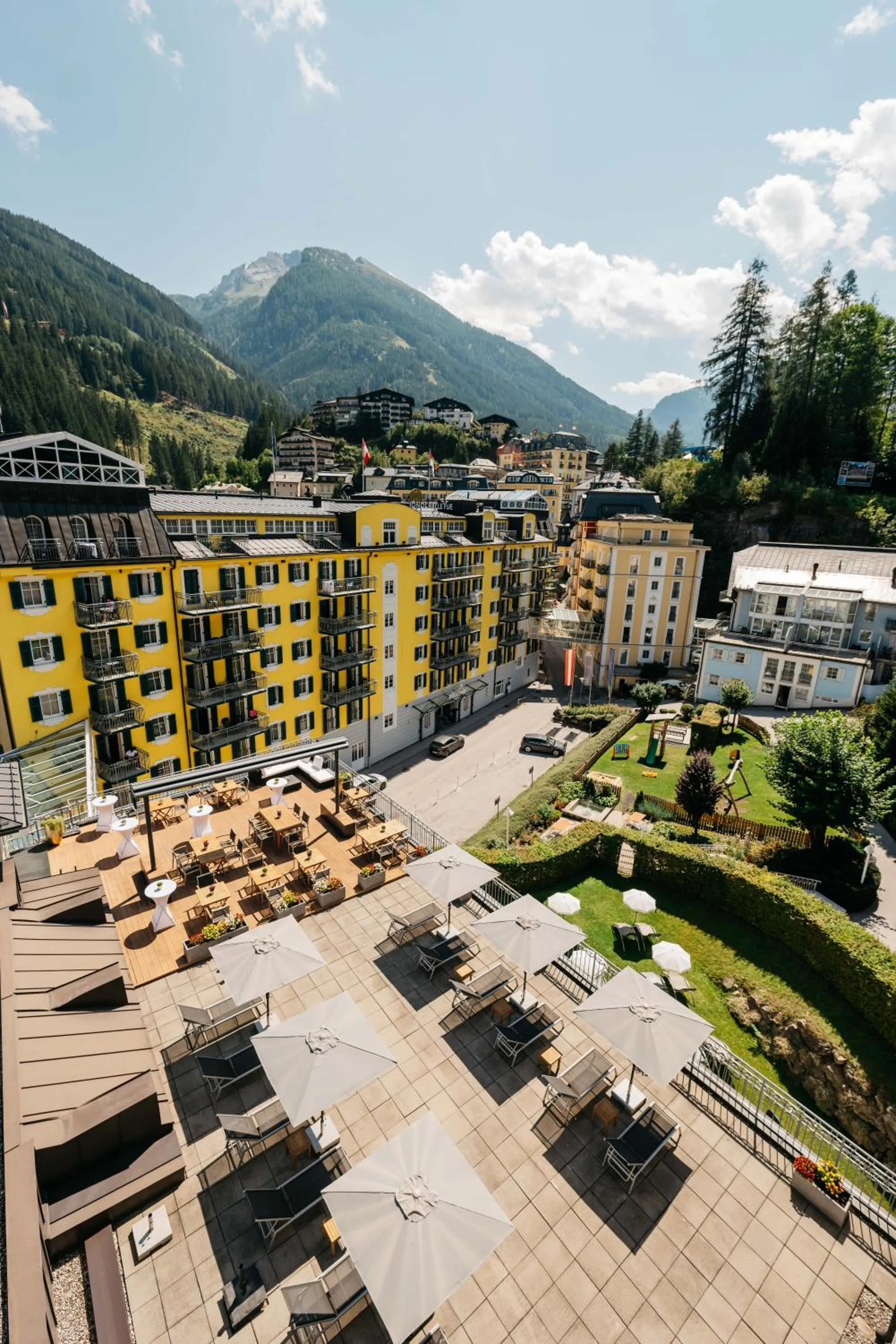 Property building in MONDI Hotel Bellevue Gastein