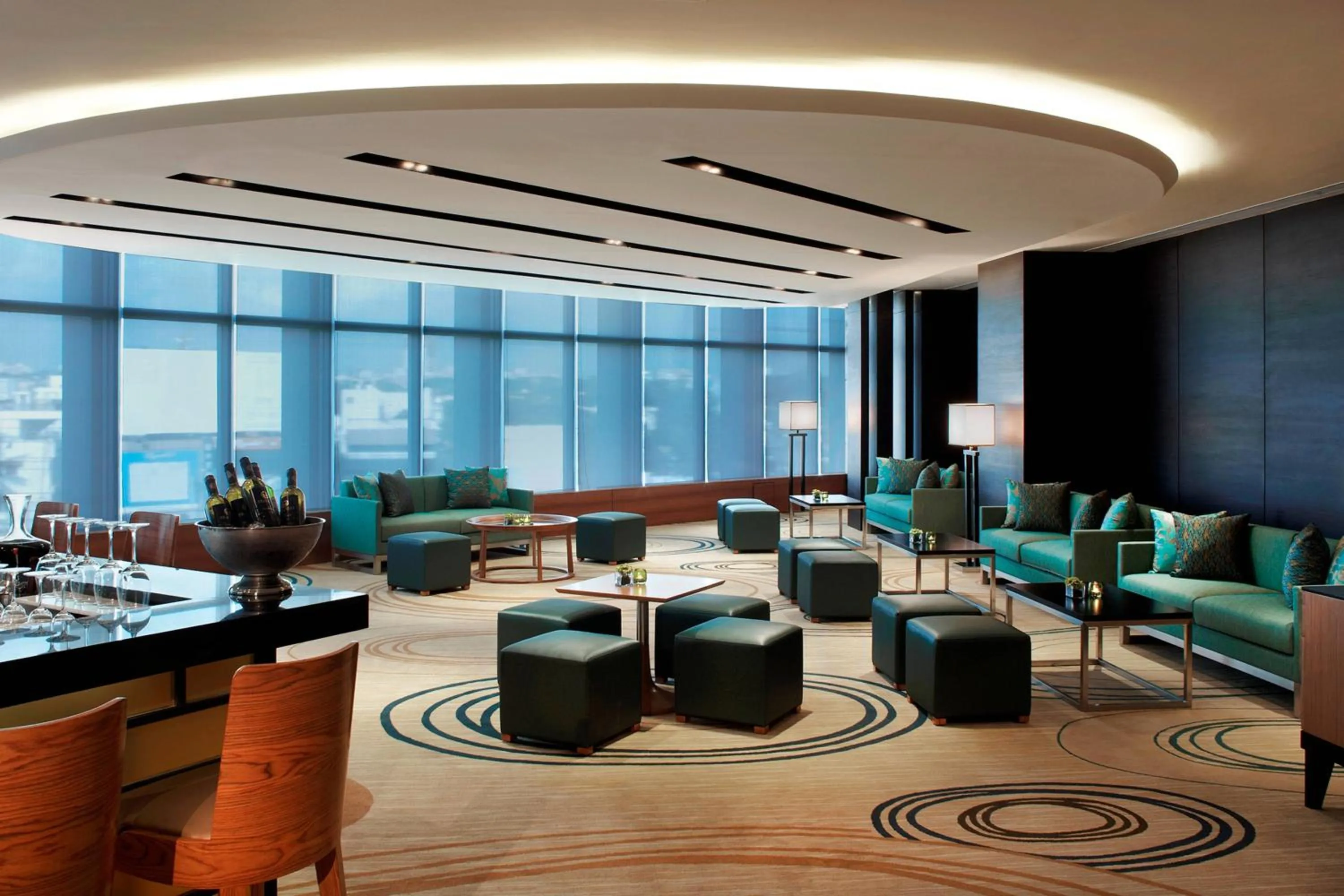 Lounge or bar in Fairfield by Marriott Bengaluru Rajajinagar
