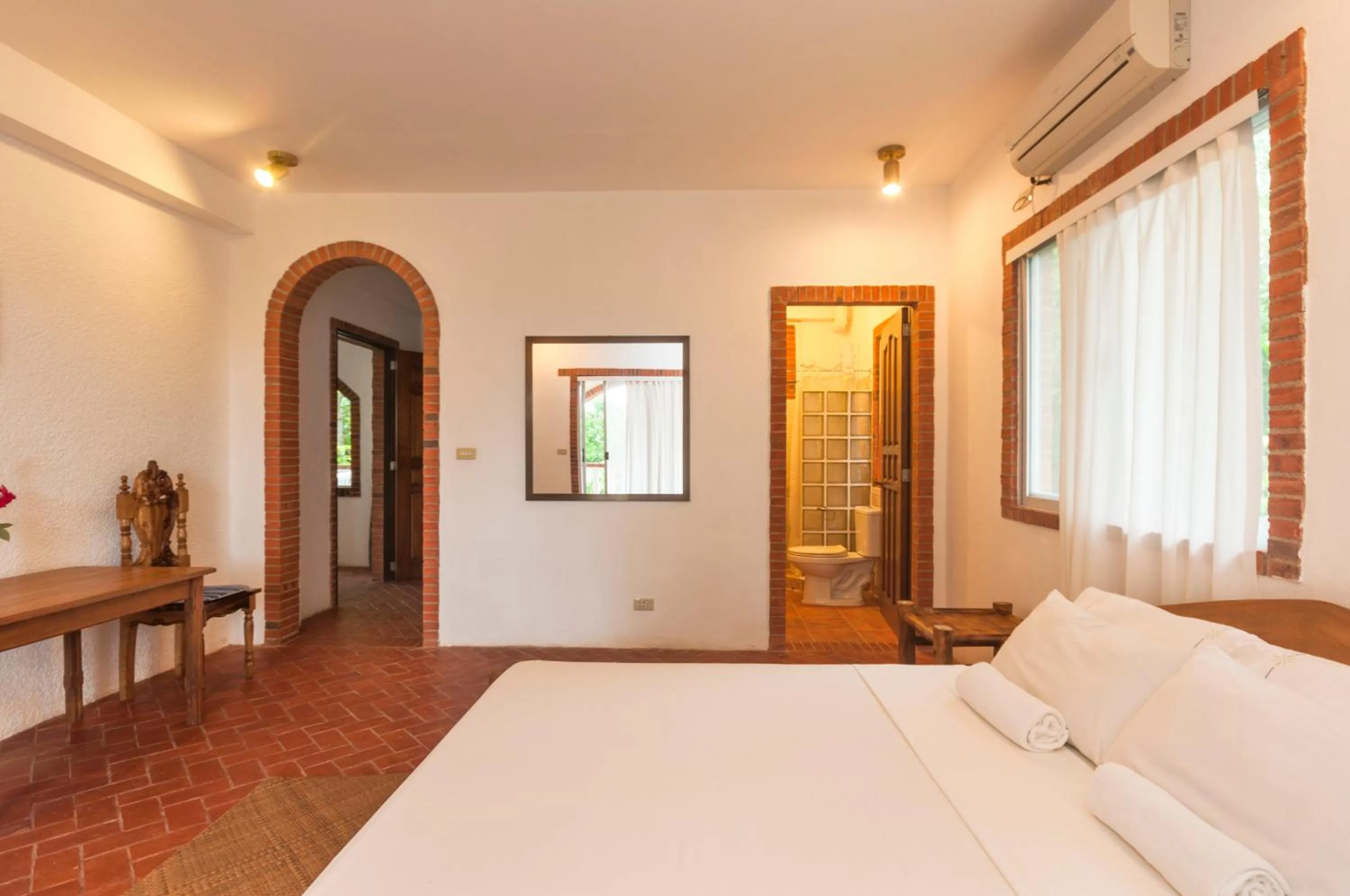 Photo of the whole room, Bed in Amihan-Home