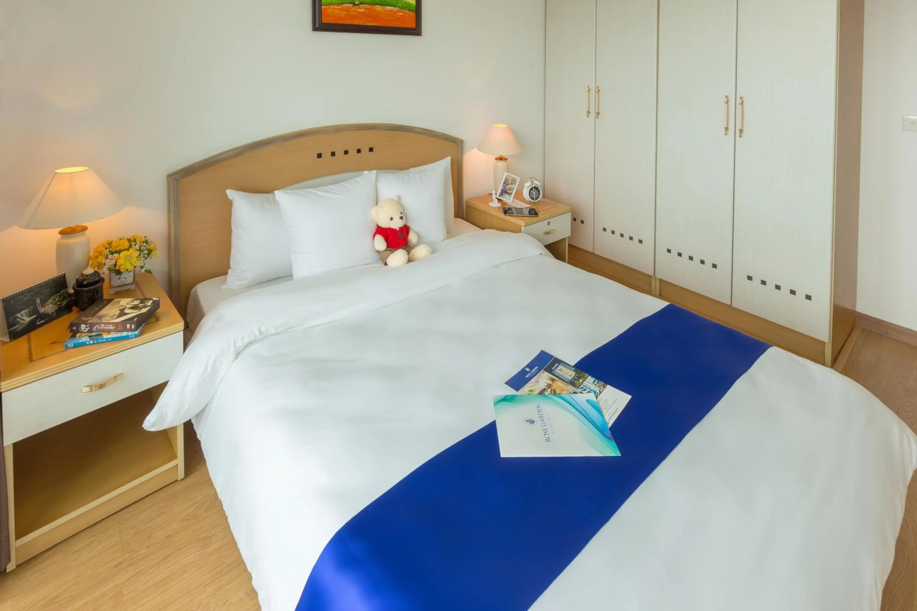 Bedroom, Bed in Rose Garden Residences