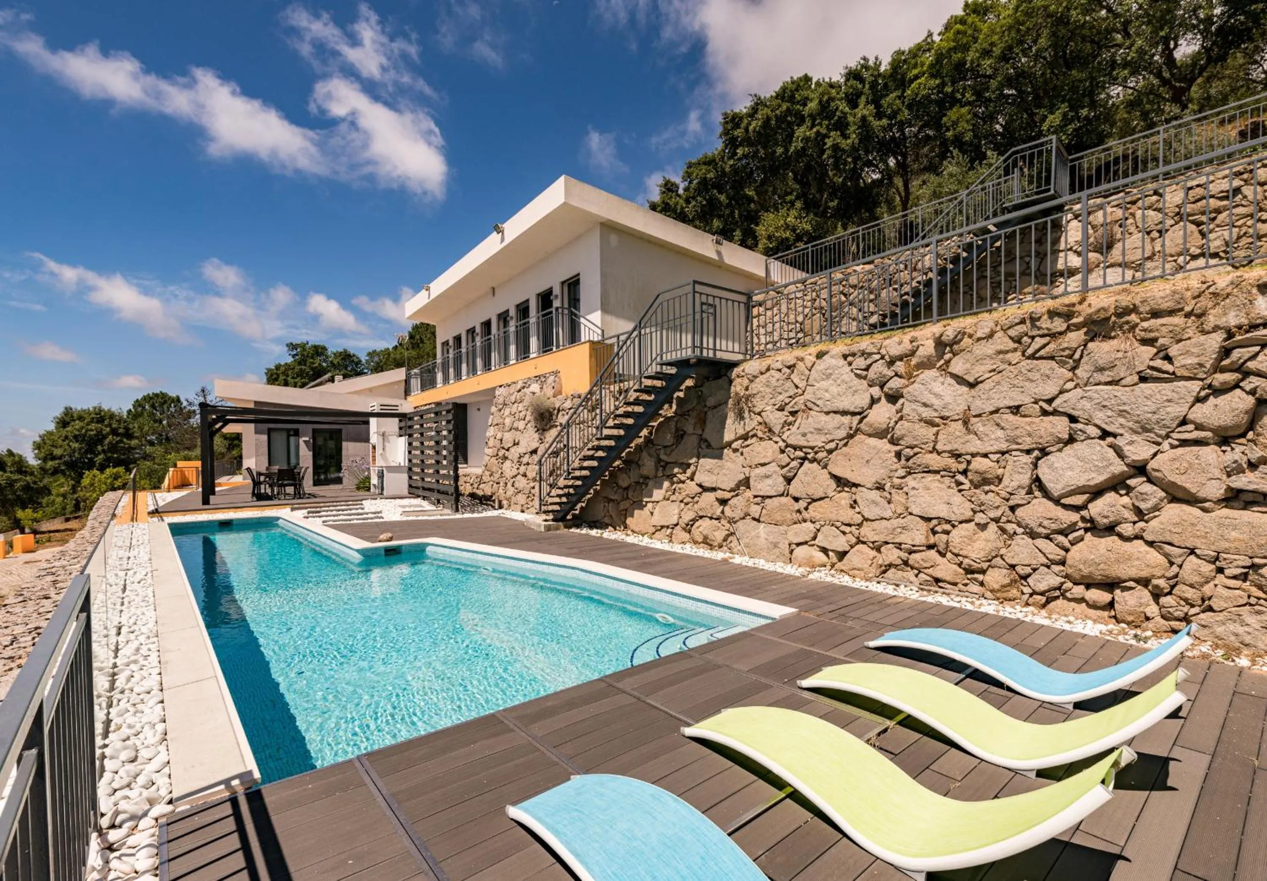 Swimming pool in Villa Monchique