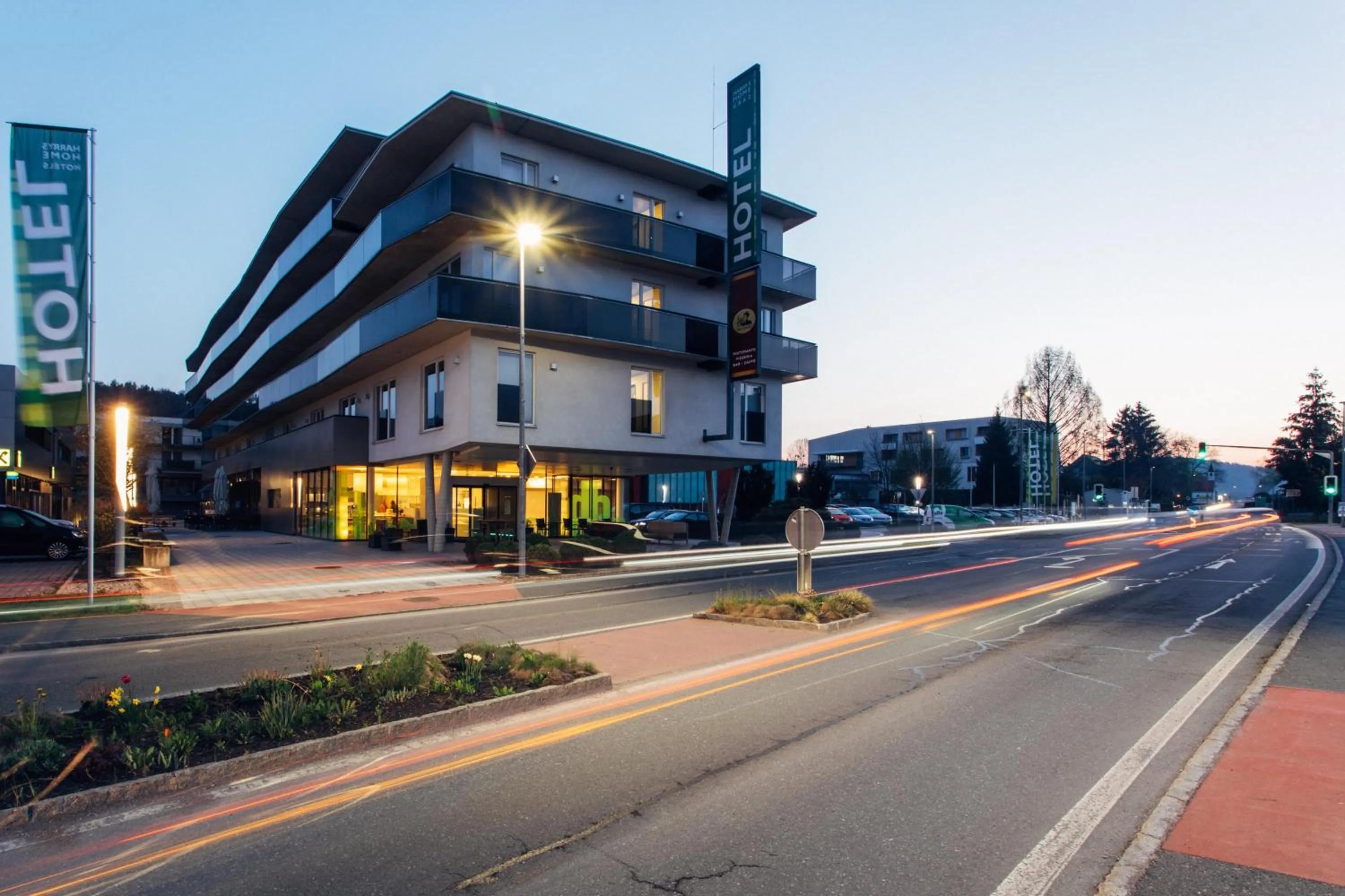 Property building in harry's home Hart bei Graz hotel & apartments