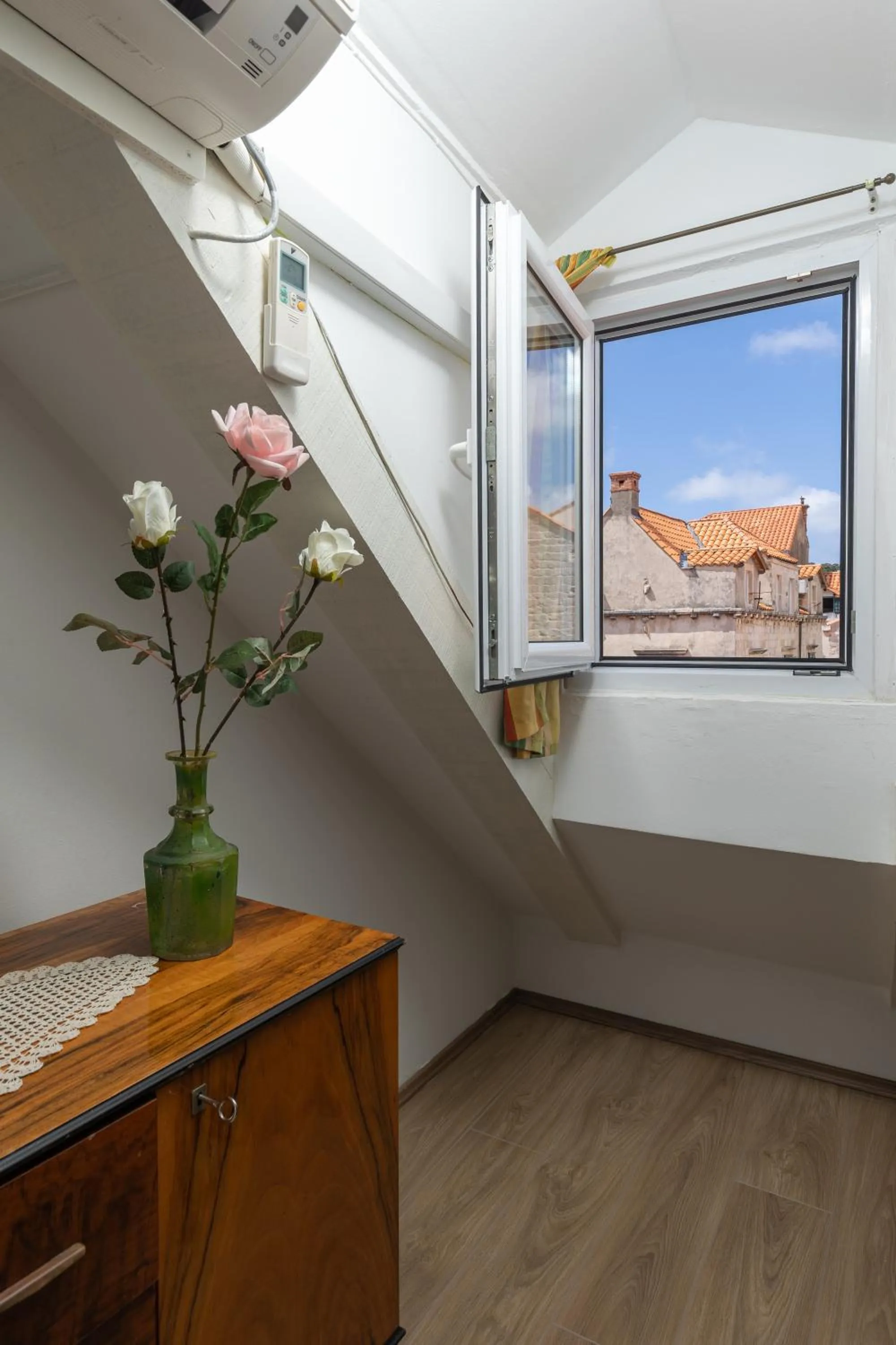 Old Town Baroque Palace Accommodation