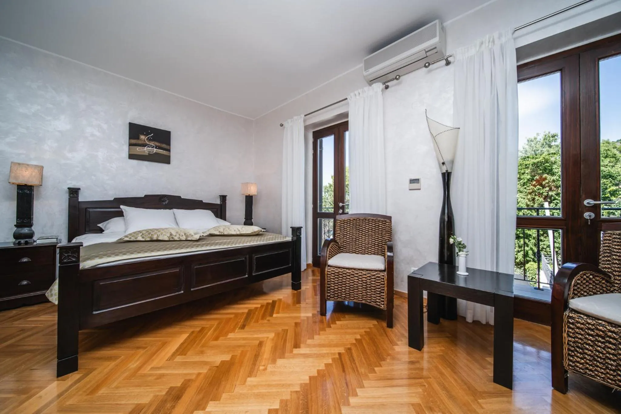 Bed in Villa Franica