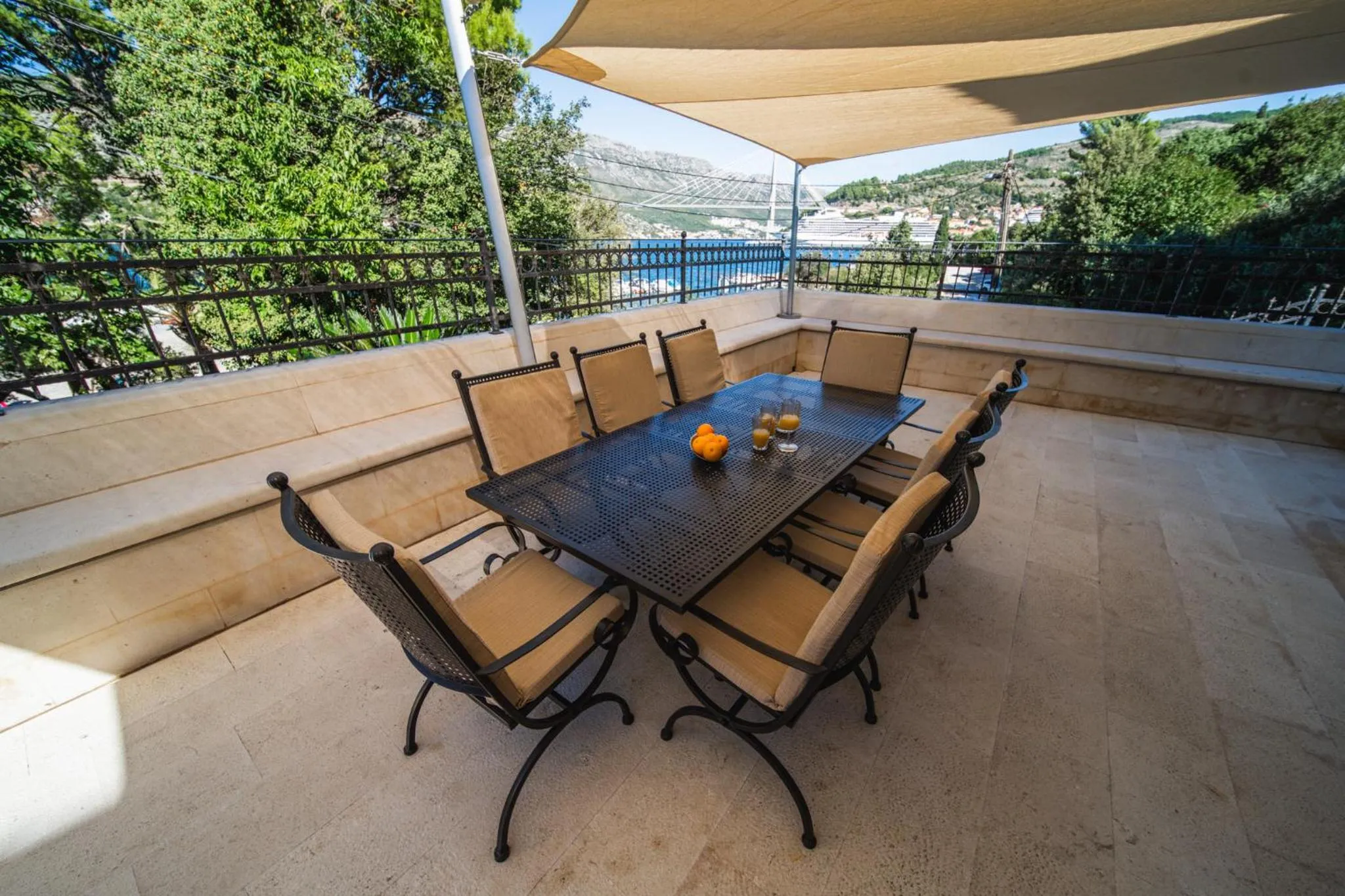 Balcony/Terrace in Villa Franica