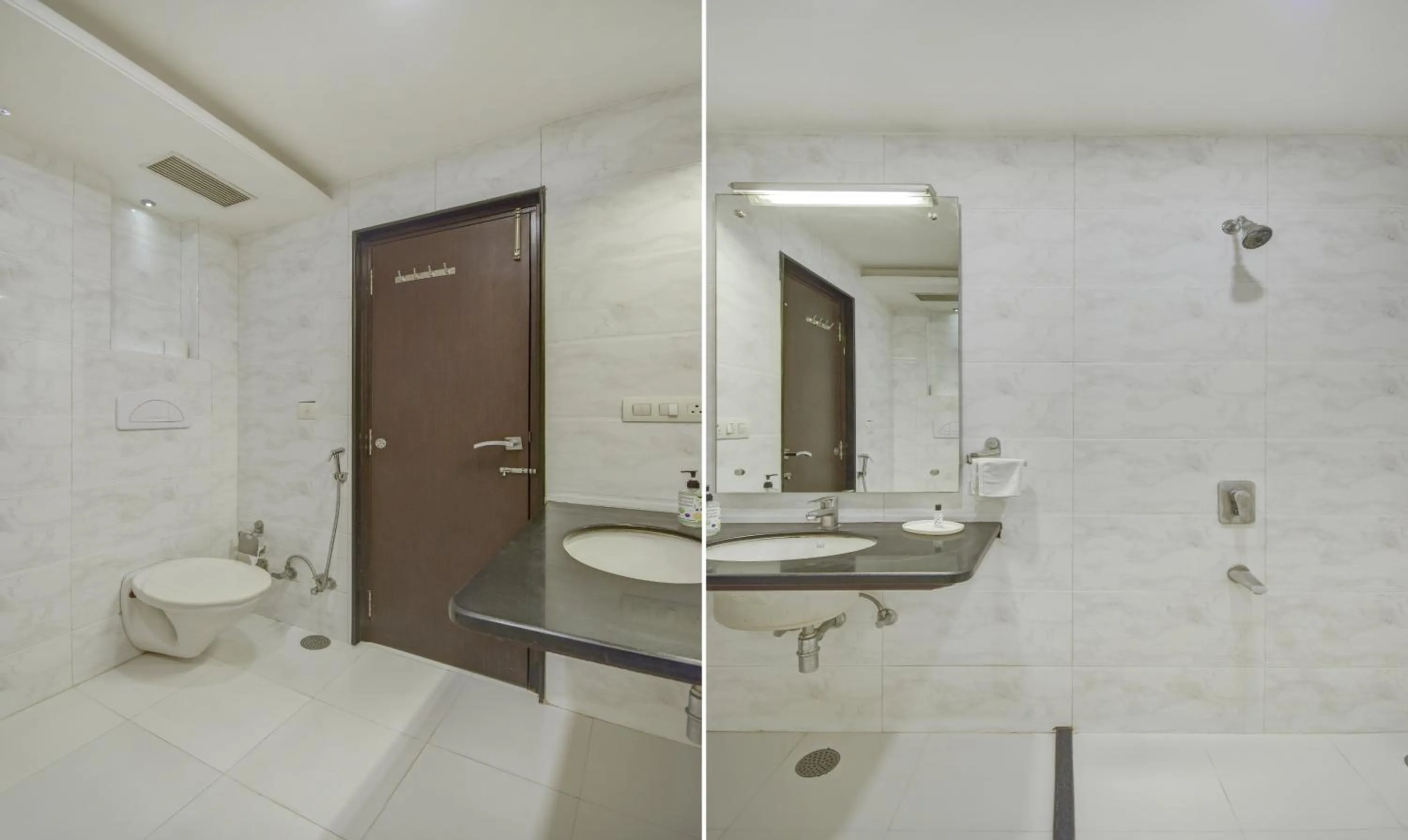 Bathroom in Hotel Raya Inn