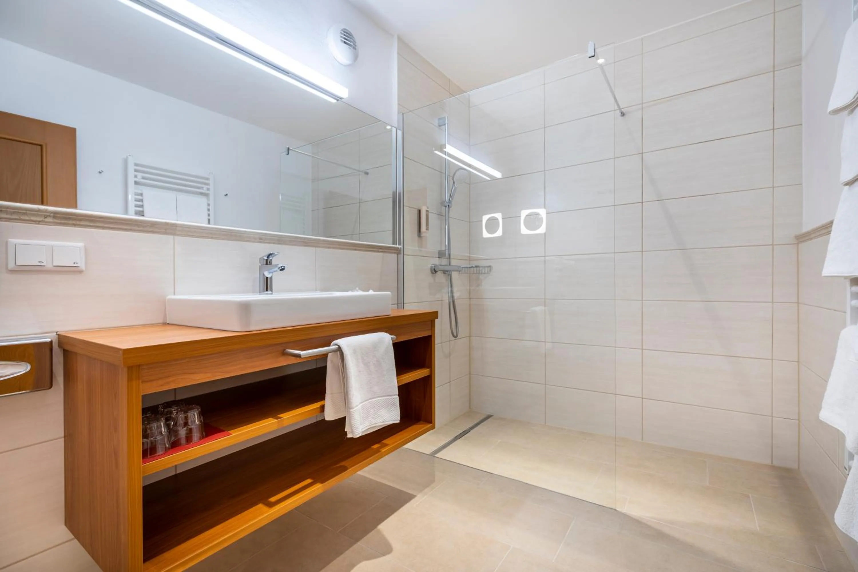 Bathroom in Hotel & Restaurant Wastlwirt