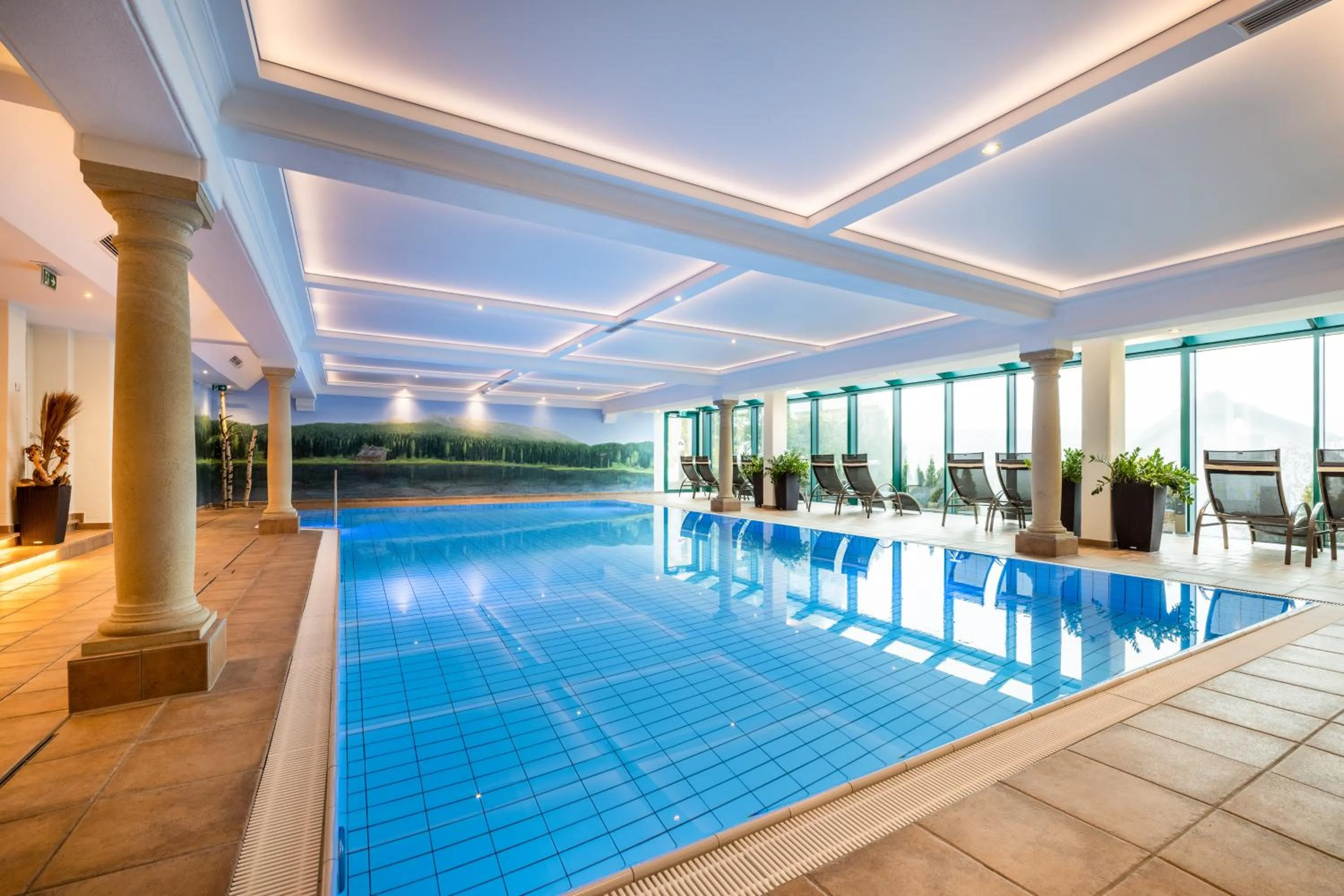 Swimming pool in Hotel & Restaurant Wastlwirt