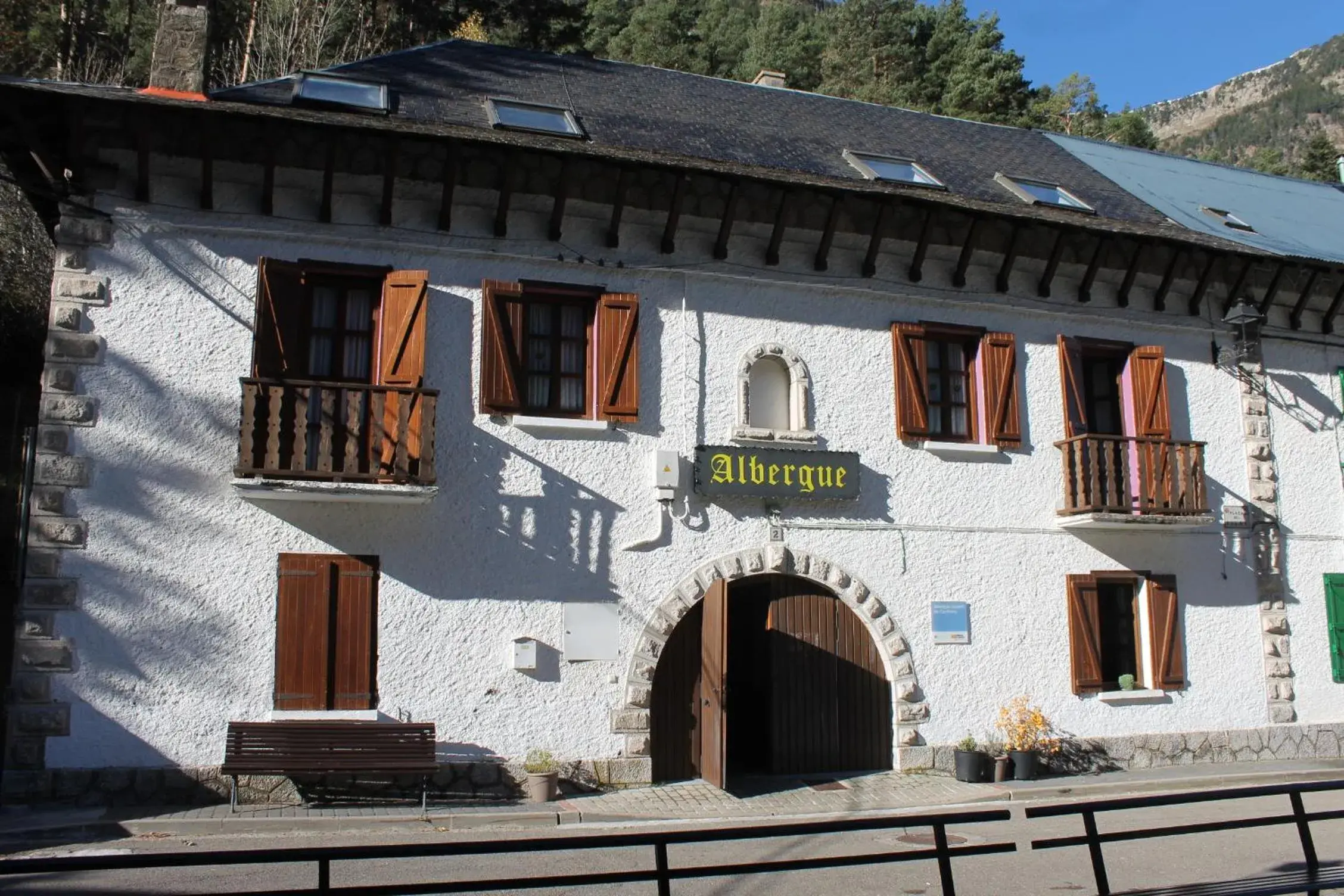 Albergue de Canfranc Estación Albergue de Canfranc Estación
