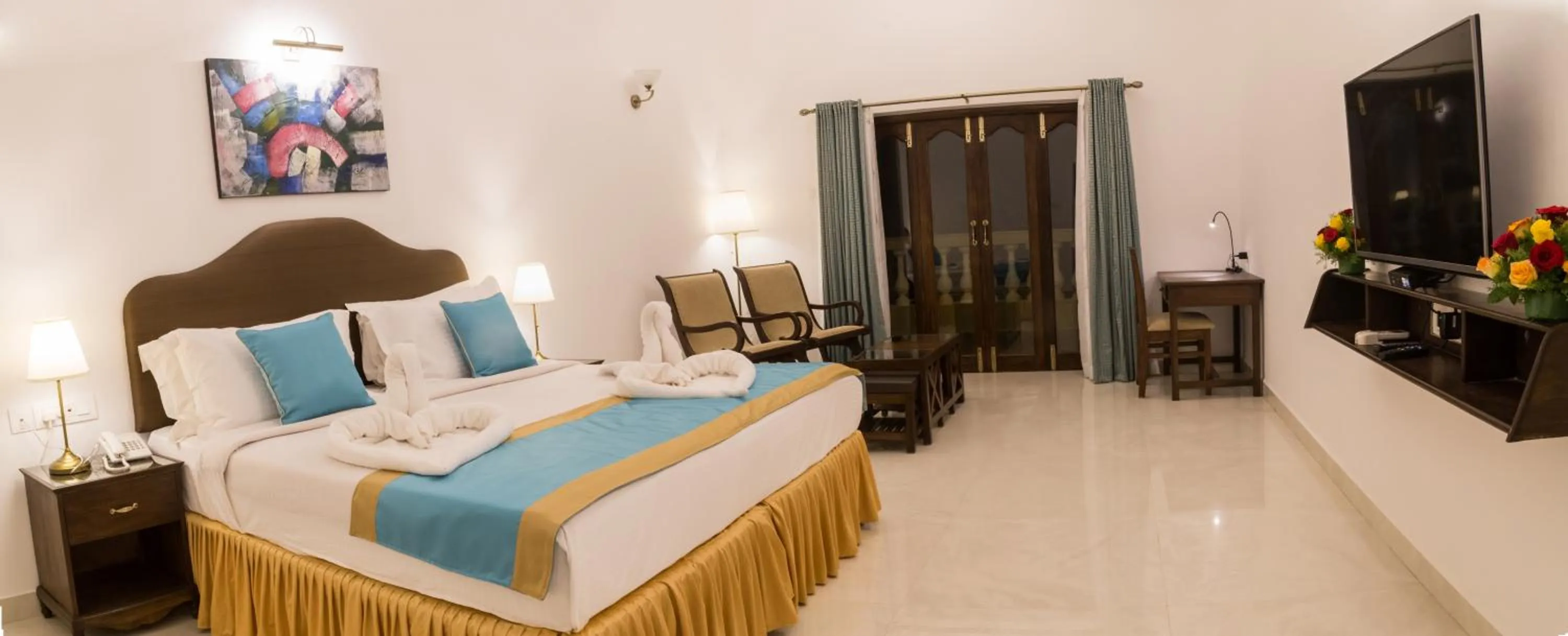 TV and multimedia, Bed in Cochichos Resort