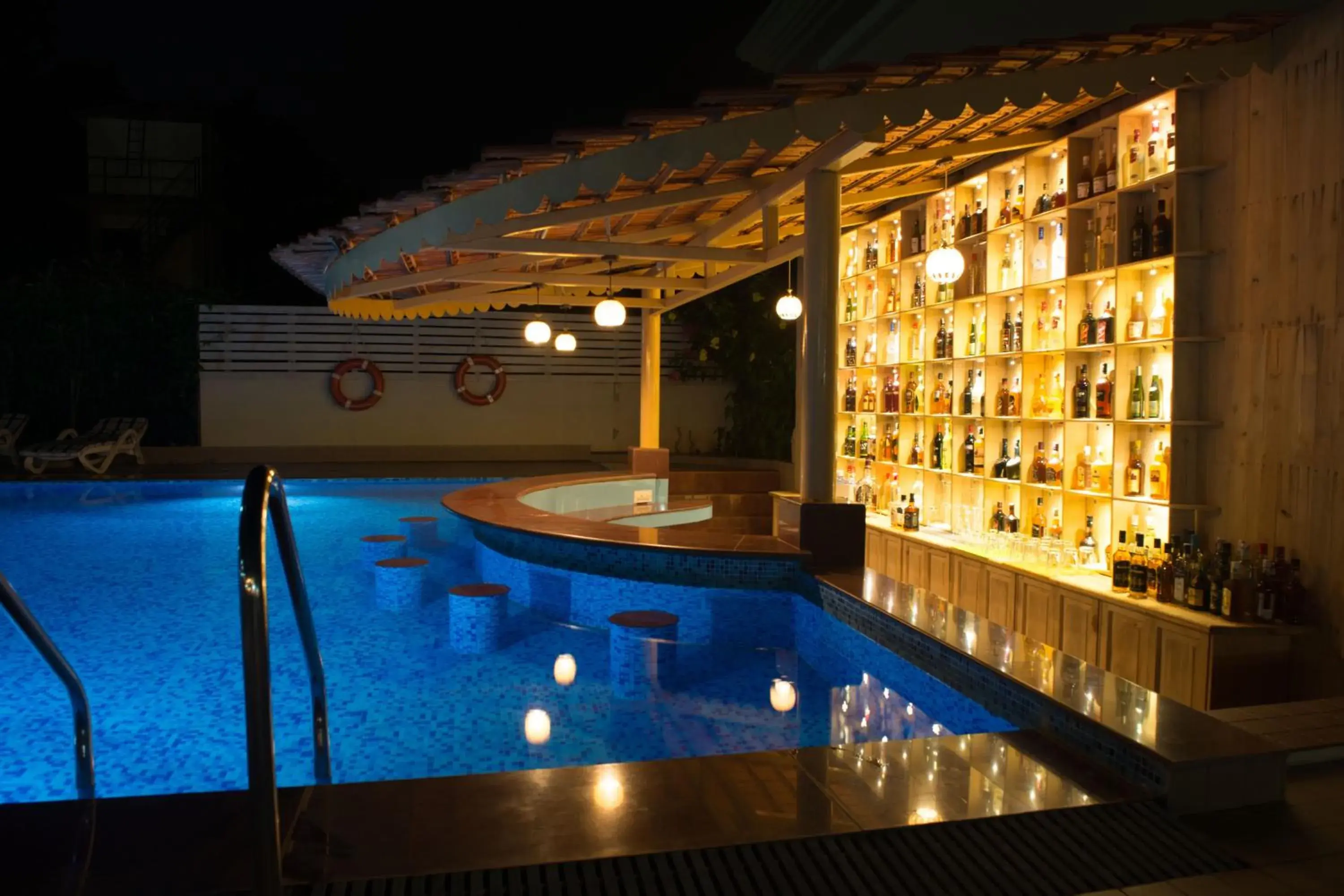 Lounge or bar in Cochichos Resort Lounge or bar in Cochichos Resort