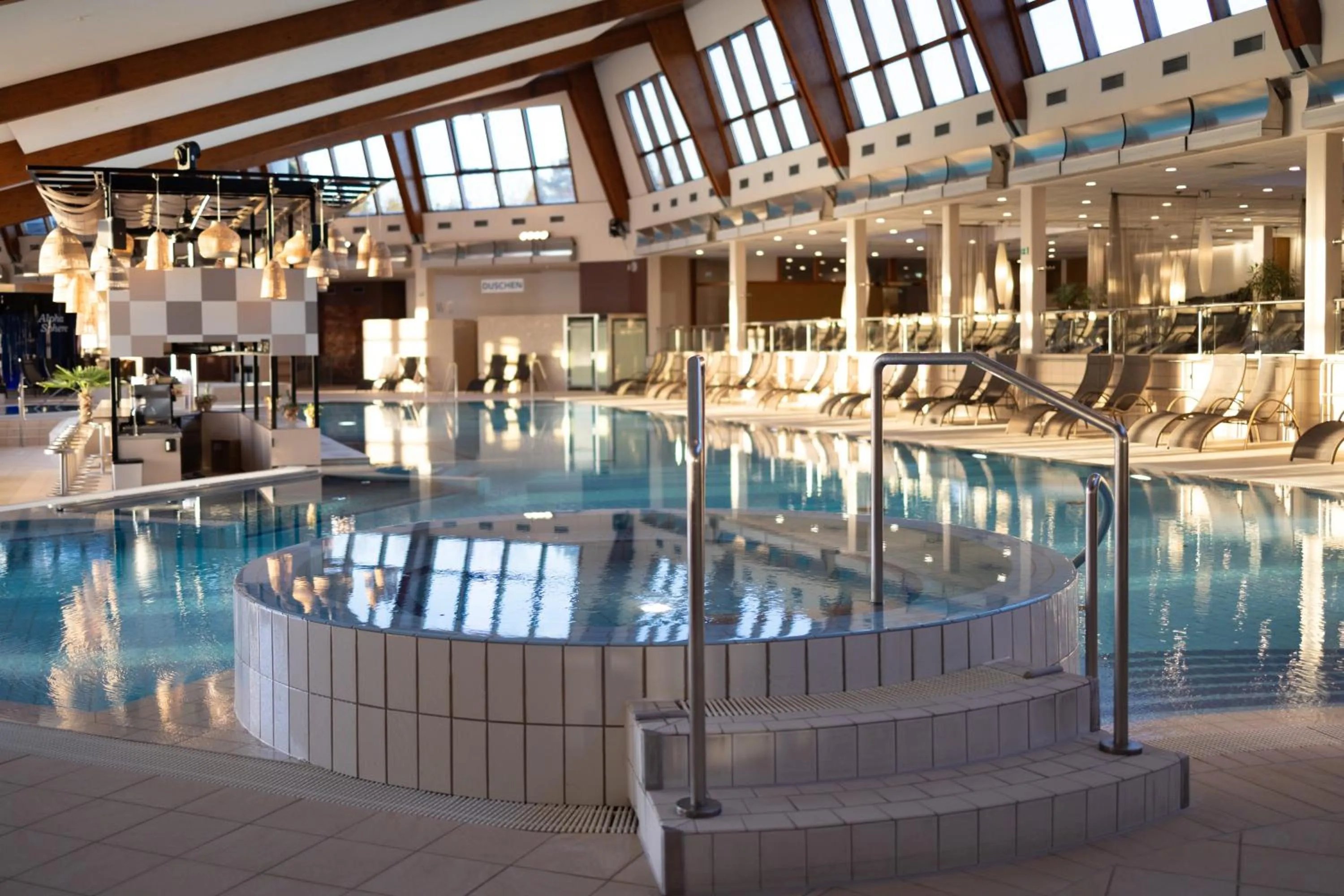 Hot Spring Bath in Hotel Vier Jahreszeiten Loipersdorf