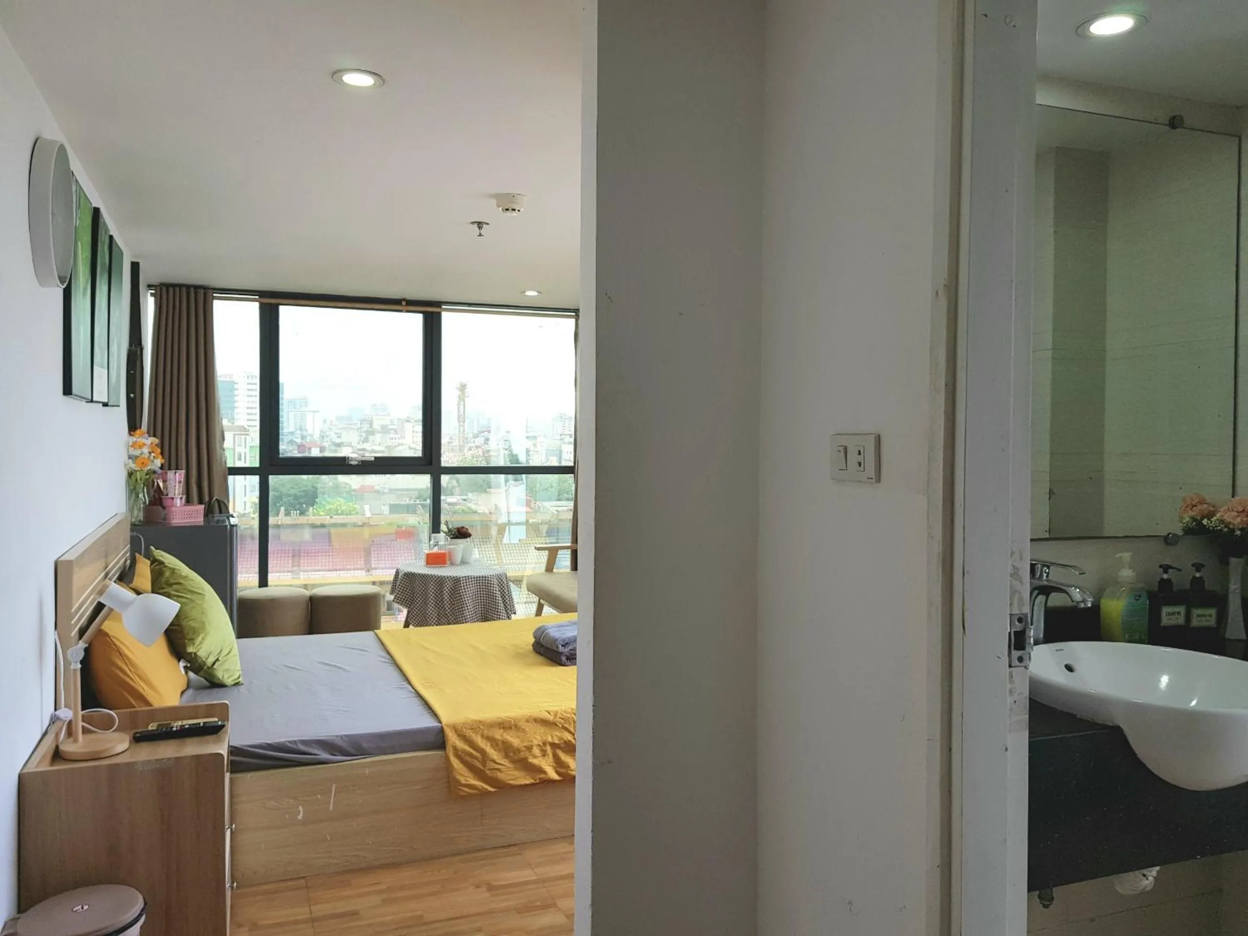 Toilet, Bed in Libré Homestay