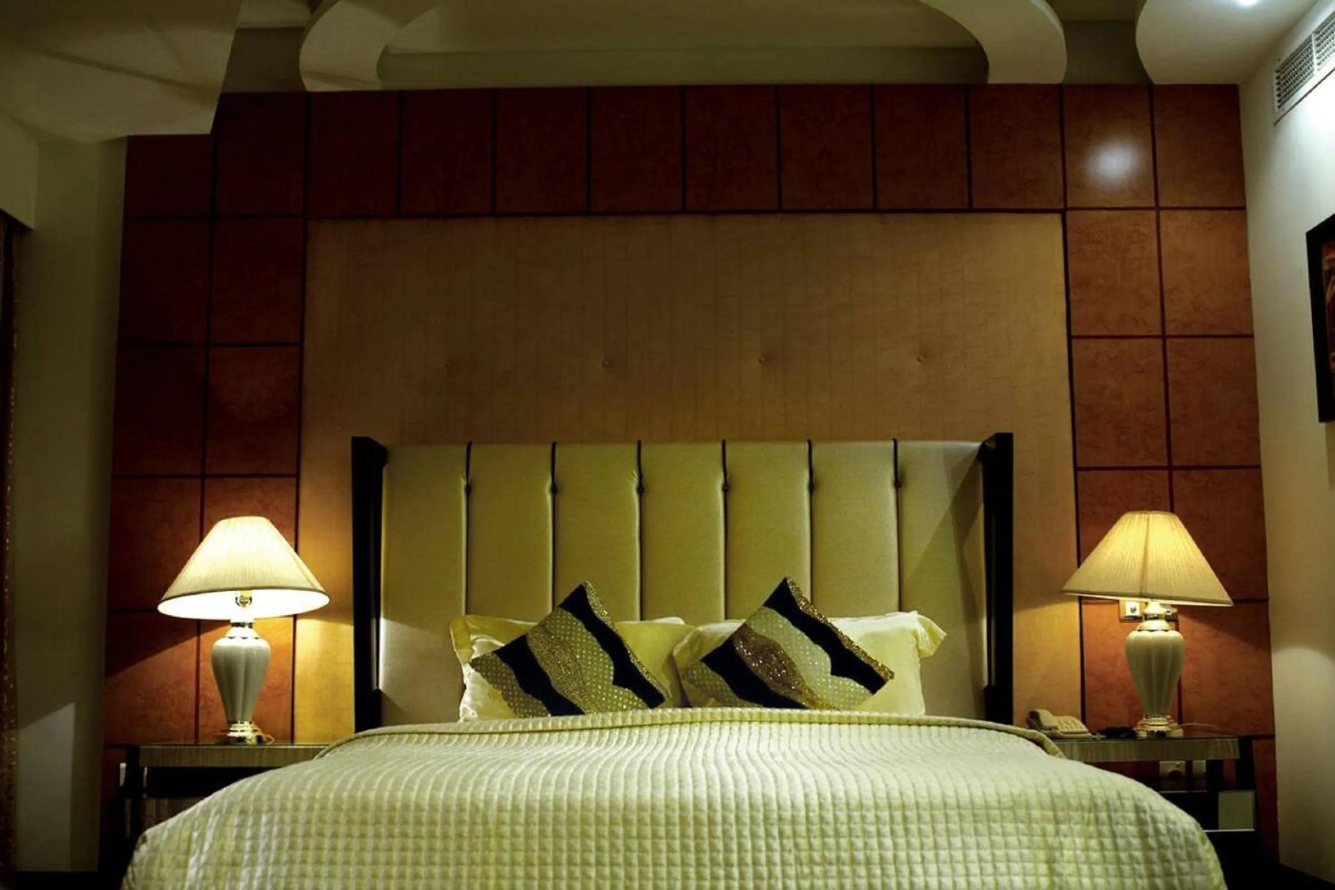 Bed in Panorama Hotel and Spa