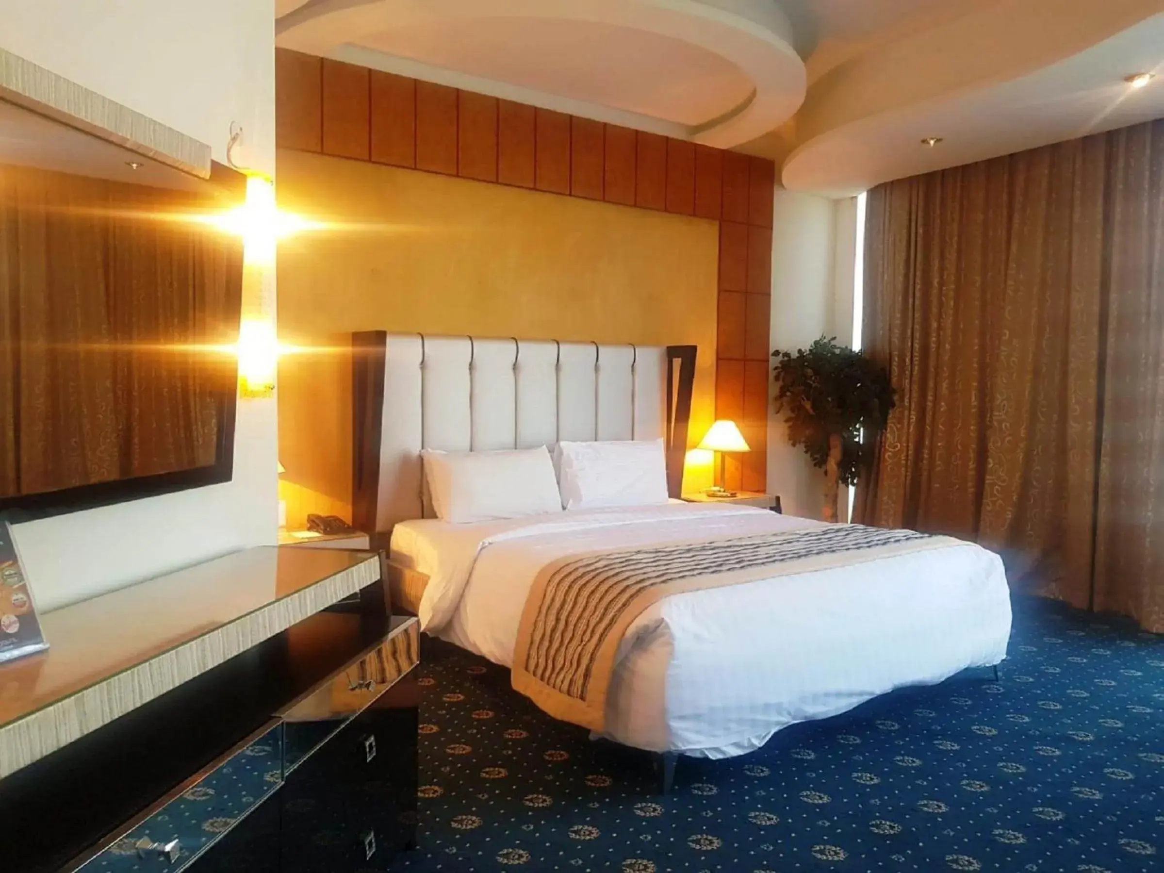 Deluxe Suite in Panorama Hotel and Spa Deluxe Suite in Panorama Hotel and Spa