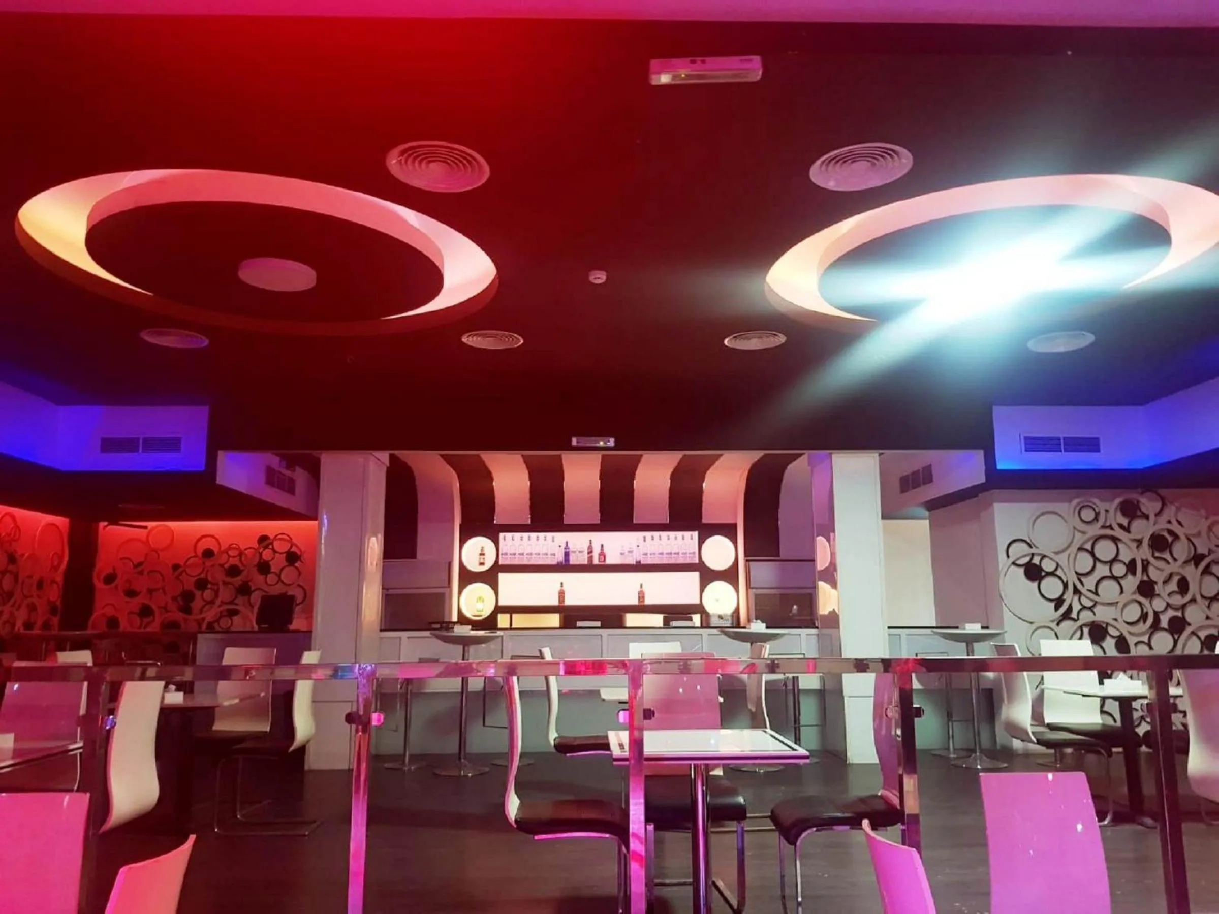 Restaurant/places to eat in Panorama Hotel and Spa