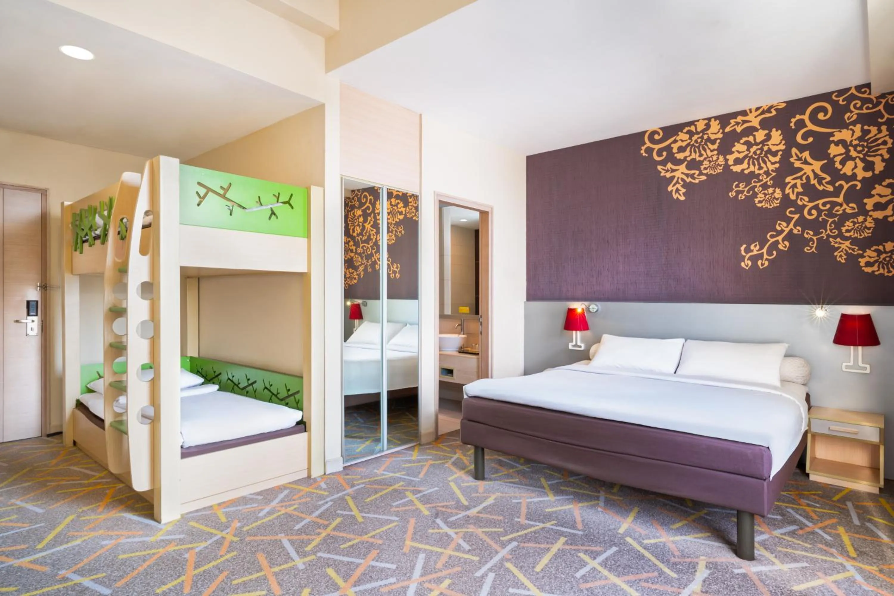 Bedroom, Bed in Ibis Styles Malang