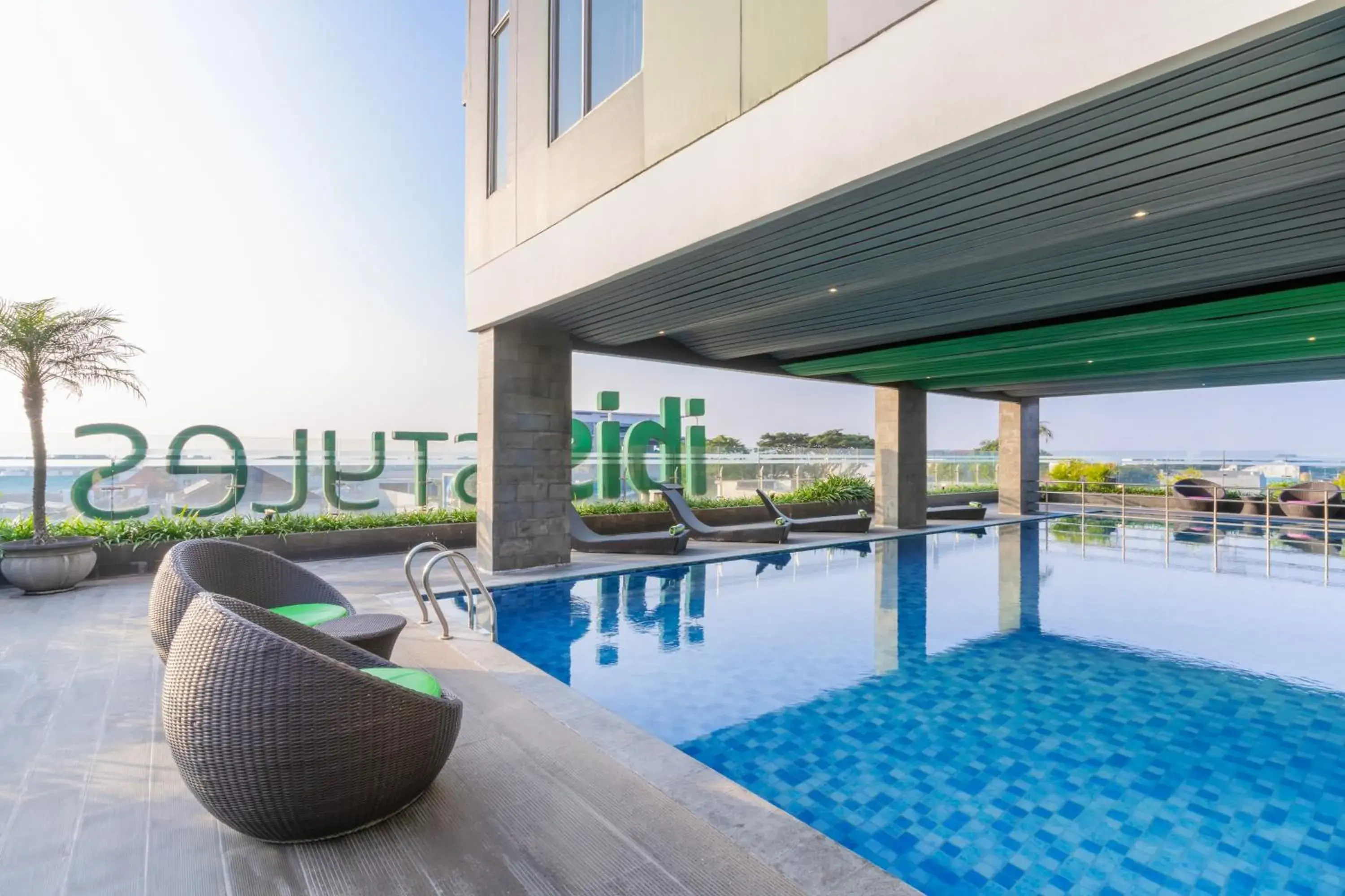 Swimming pool in Ibis Styles Malang Swimming pool in Ibis Styles Malang