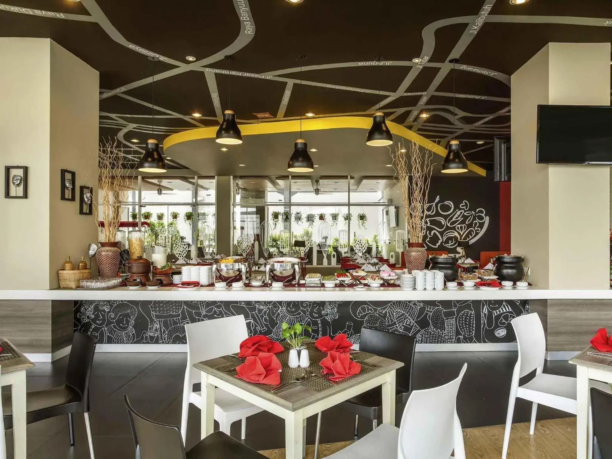 Restaurant/places to eat in Ibis Surabaya City Center Restaurant/places to eat in Ibis Surabaya City Center