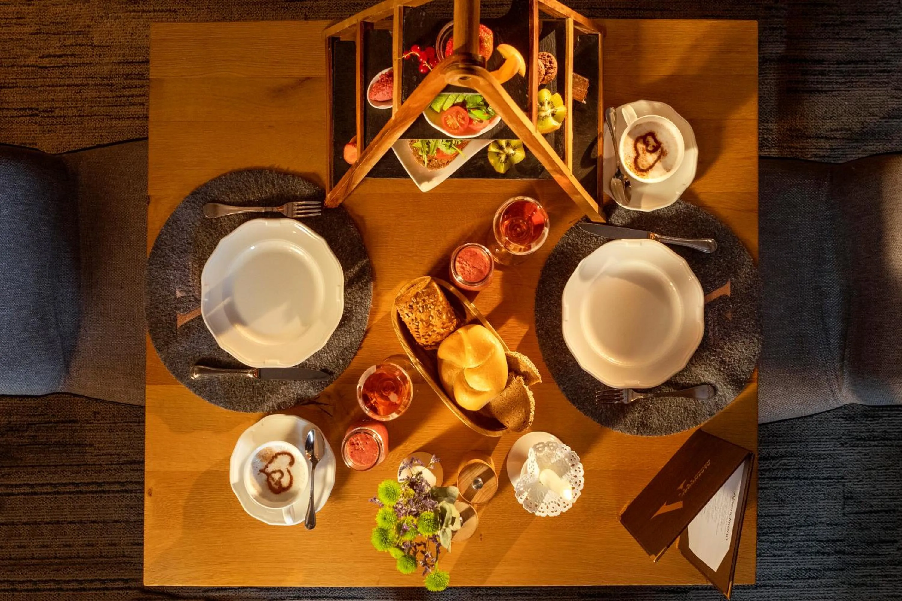 Breakfast in Aktivhotel Alpendorf