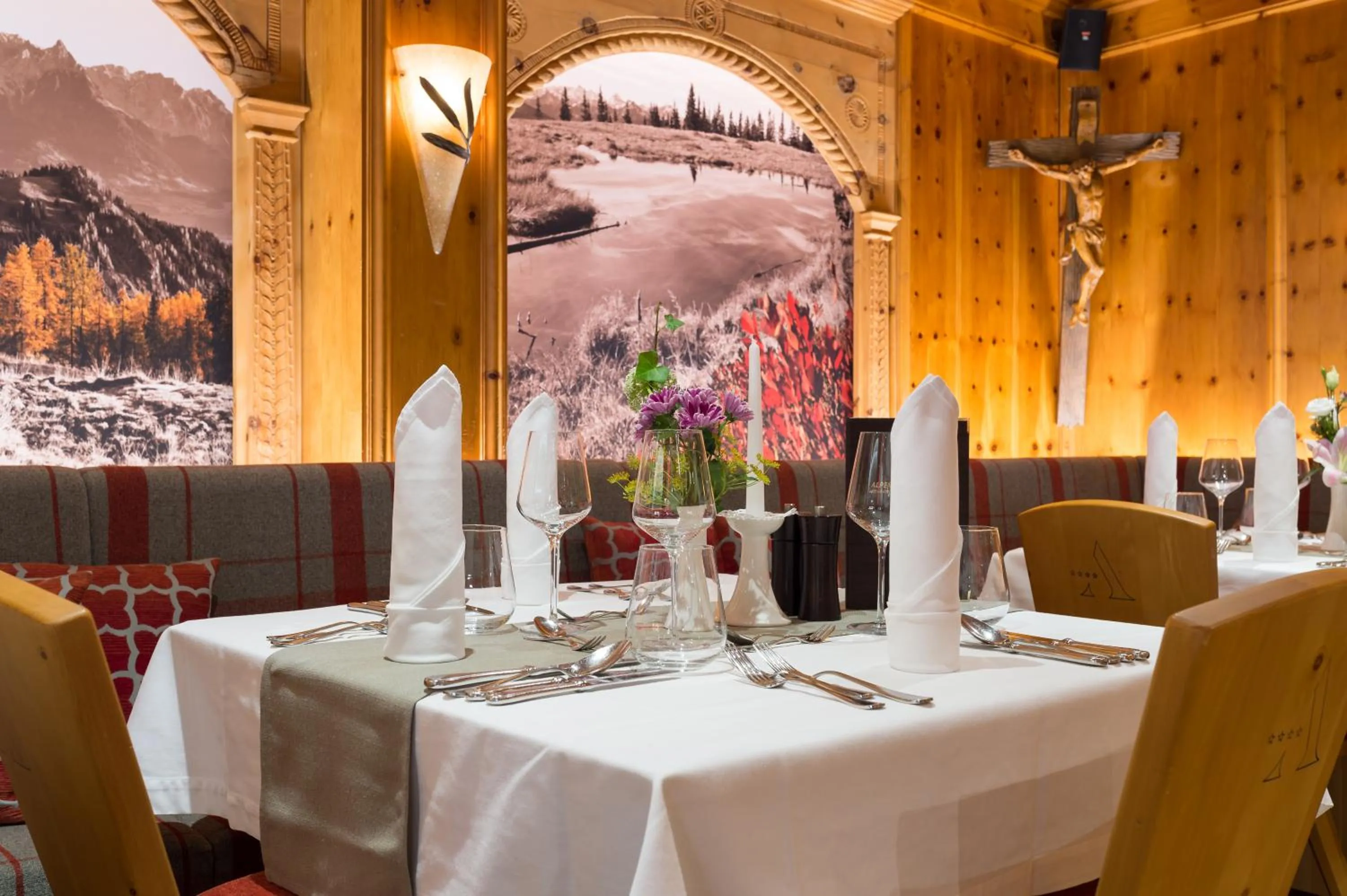 Restaurant/places to eat in Aktivhotel Alpendorf