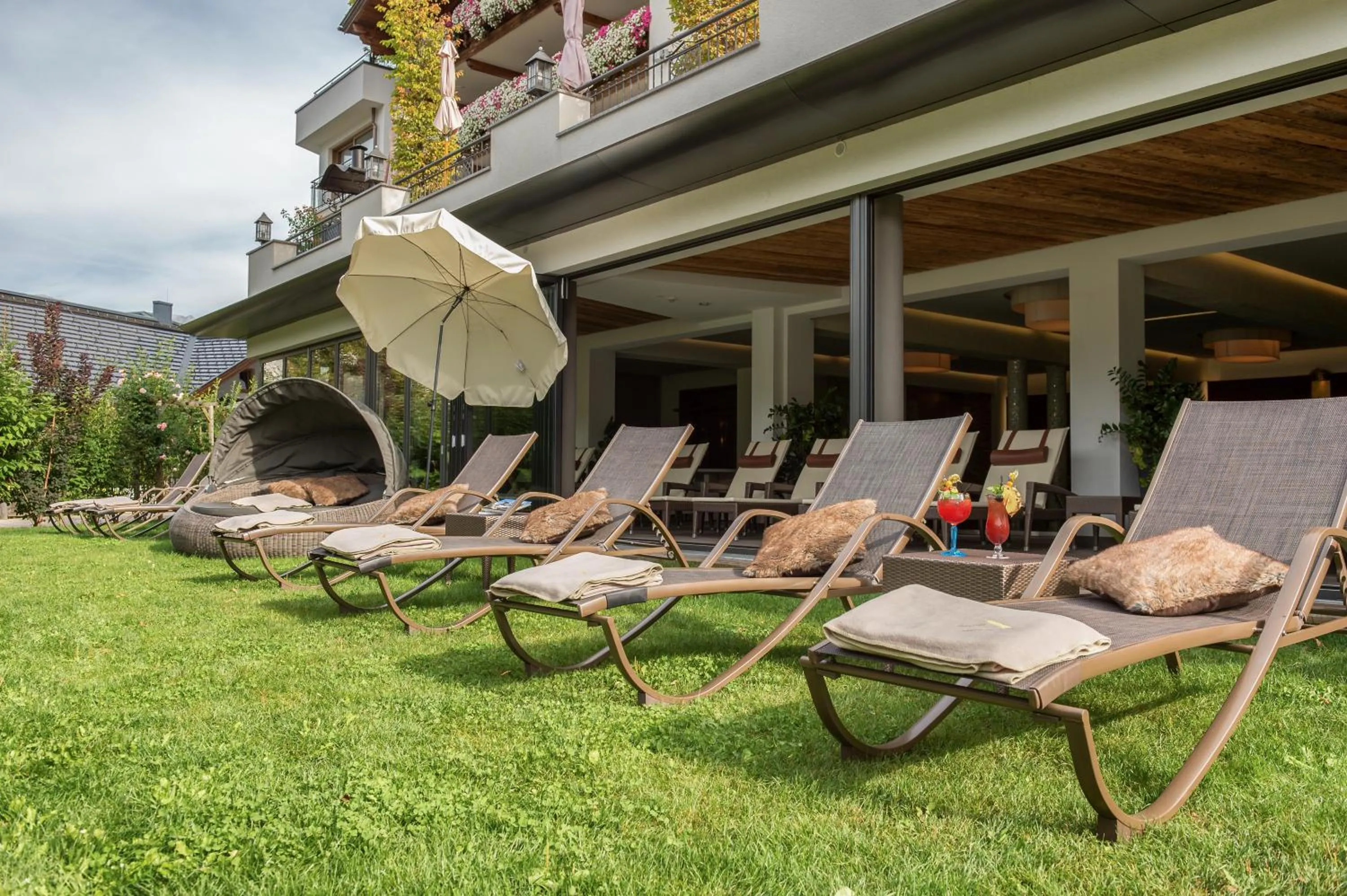 Garden in Aktivhotel Alpendorf