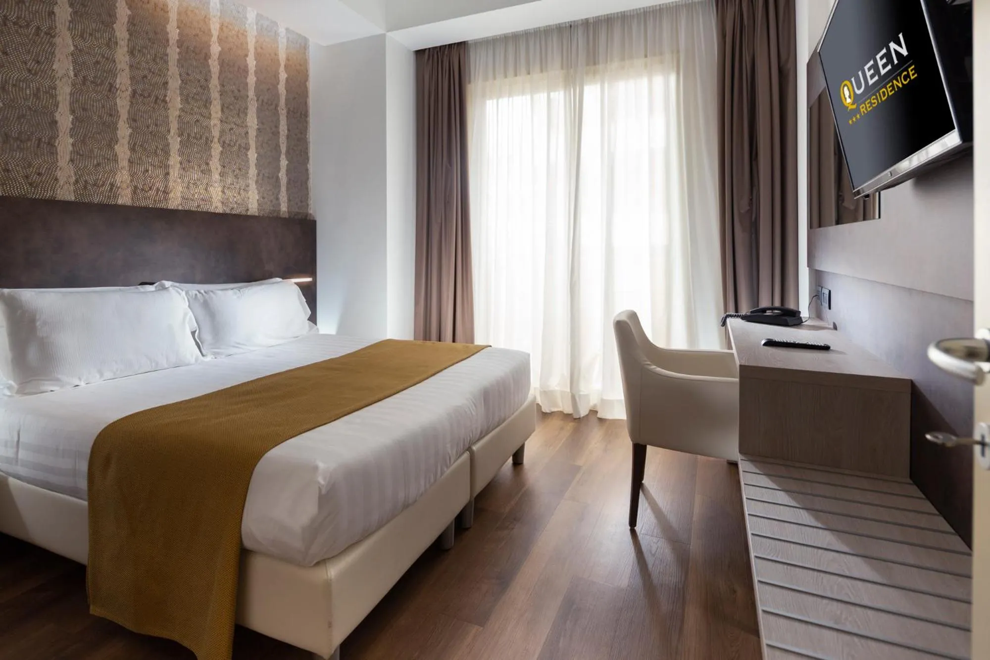 Bed in Residence Queen