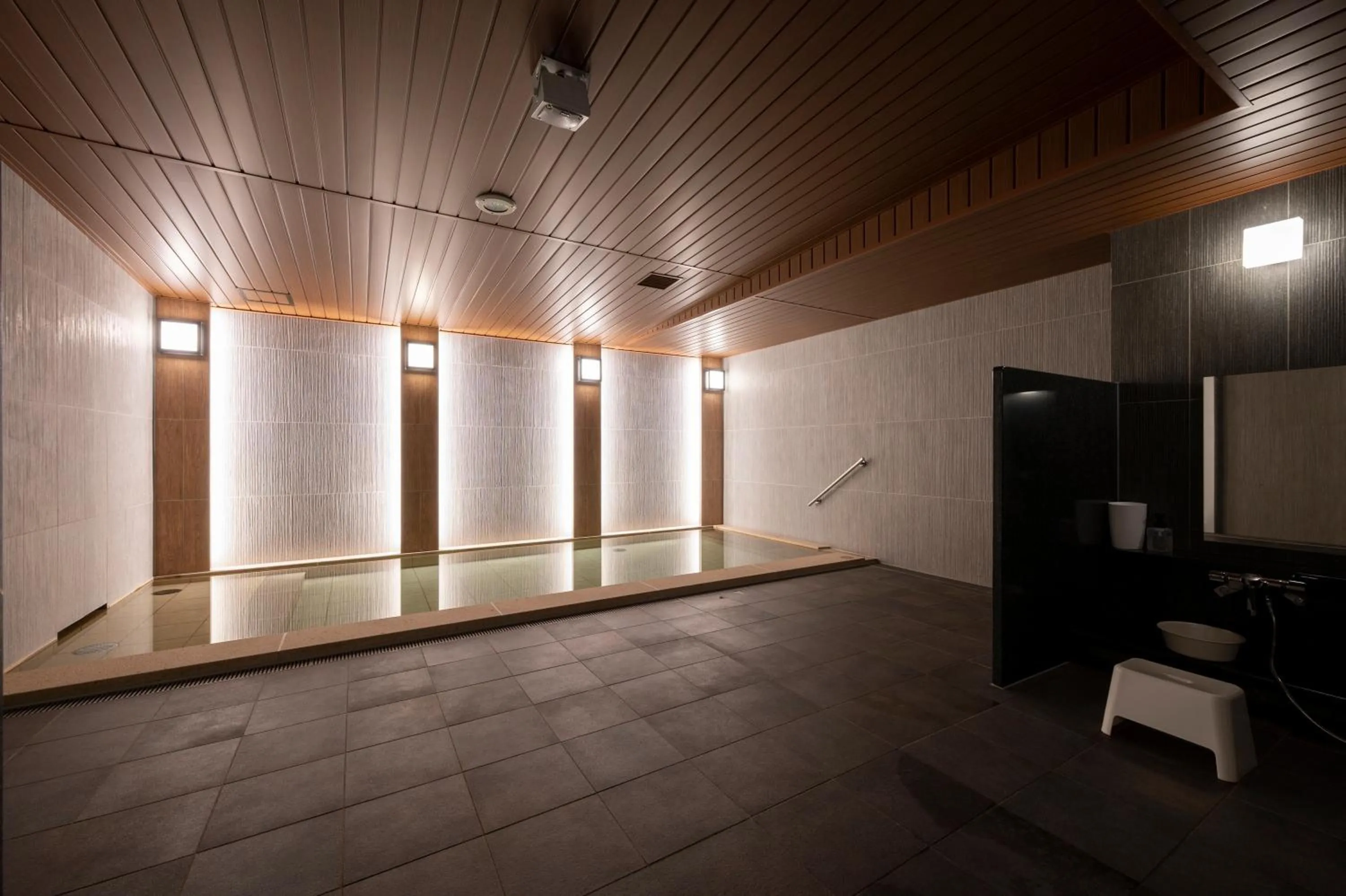 Torifito Hotel & Pod Kanazawa