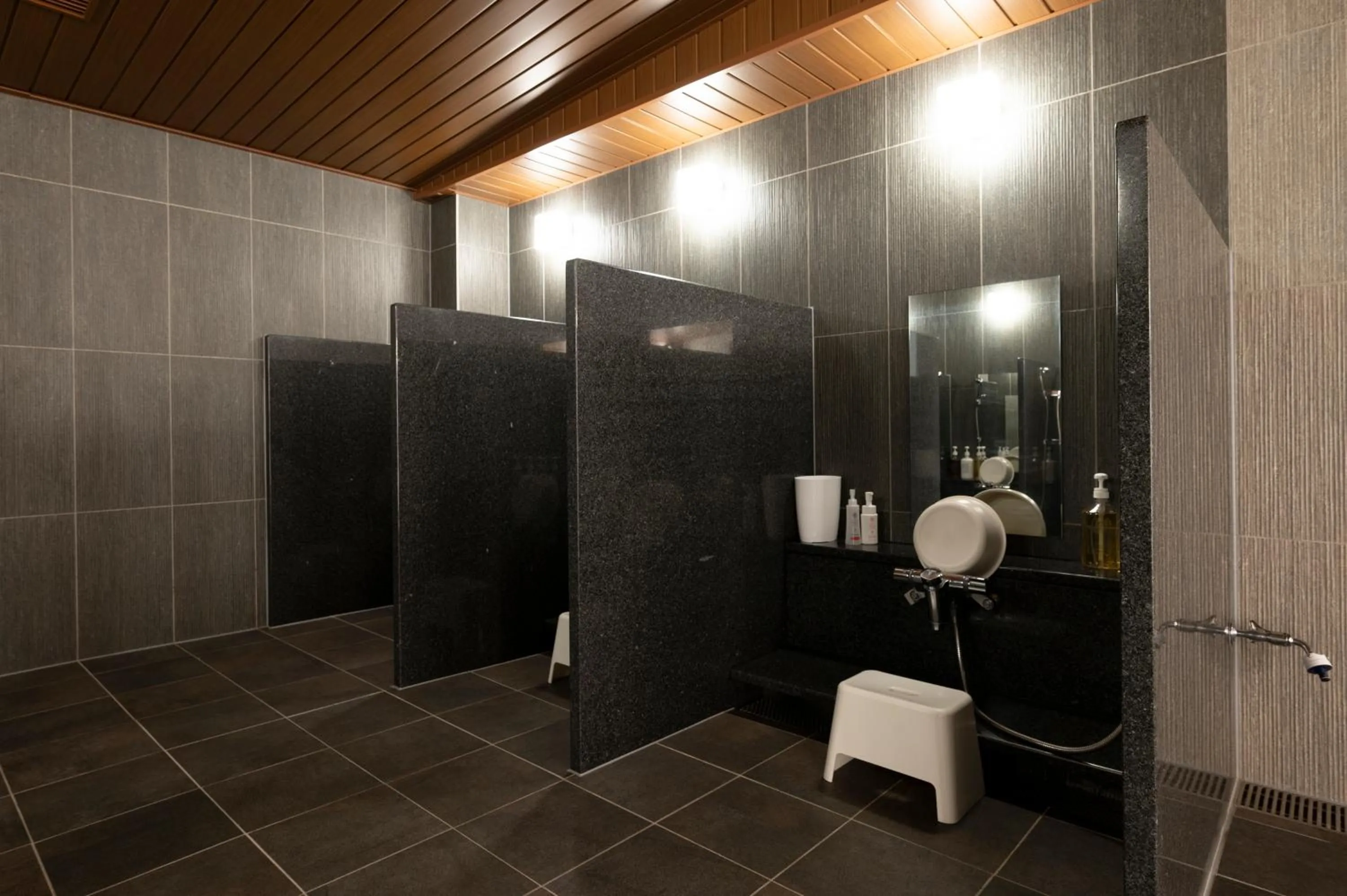 Torifito Hotel & Pod Kanazawa