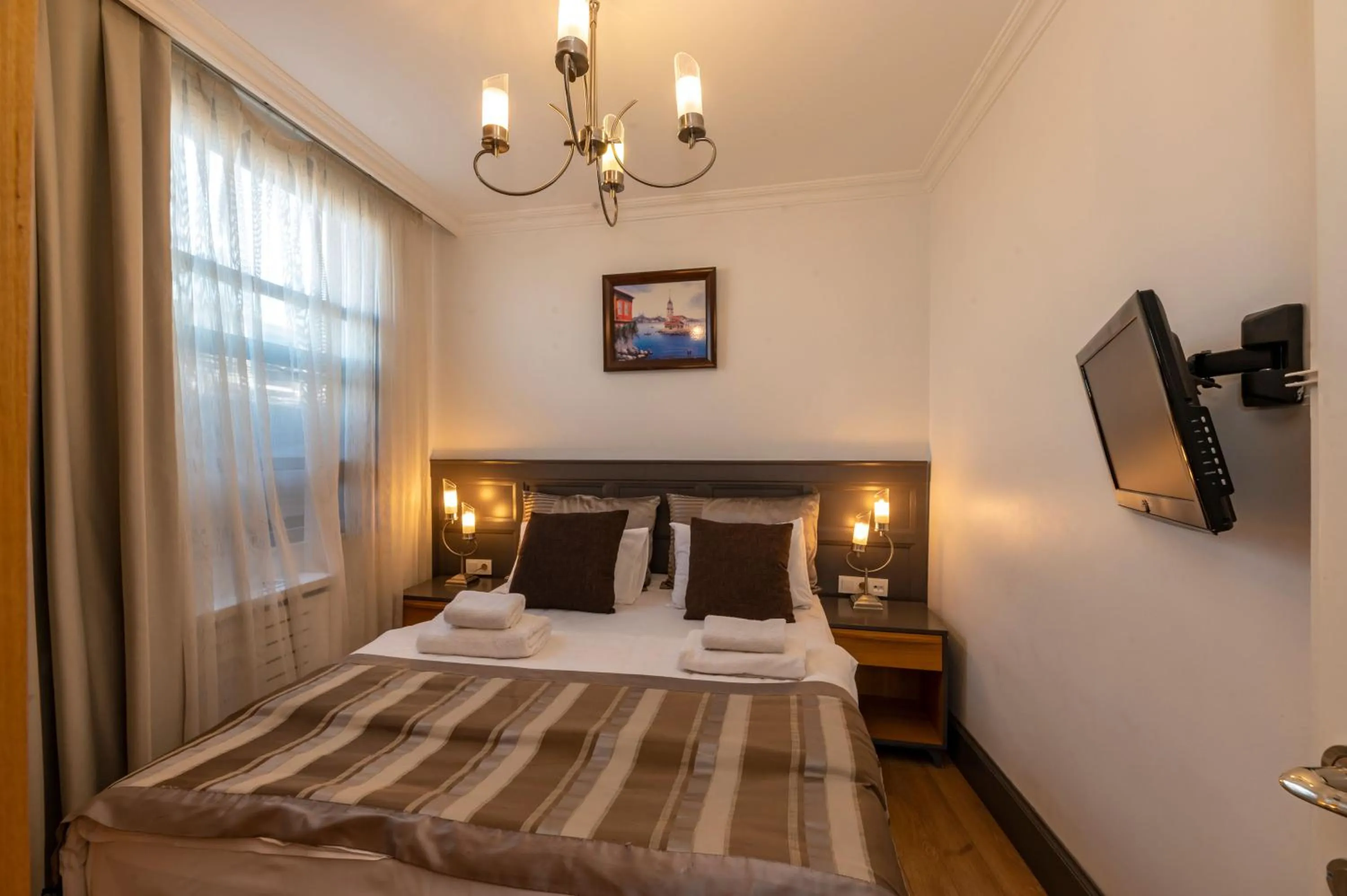 Bedroom in Pera Line Cihangir