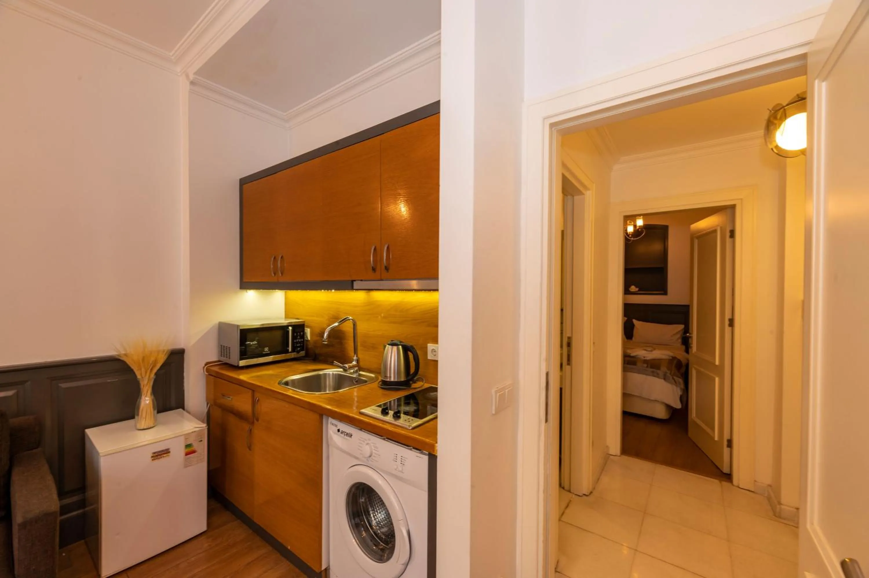 Kitchen or kitchenette, Kitchen/Kitchenette in Pera Line Cihangir