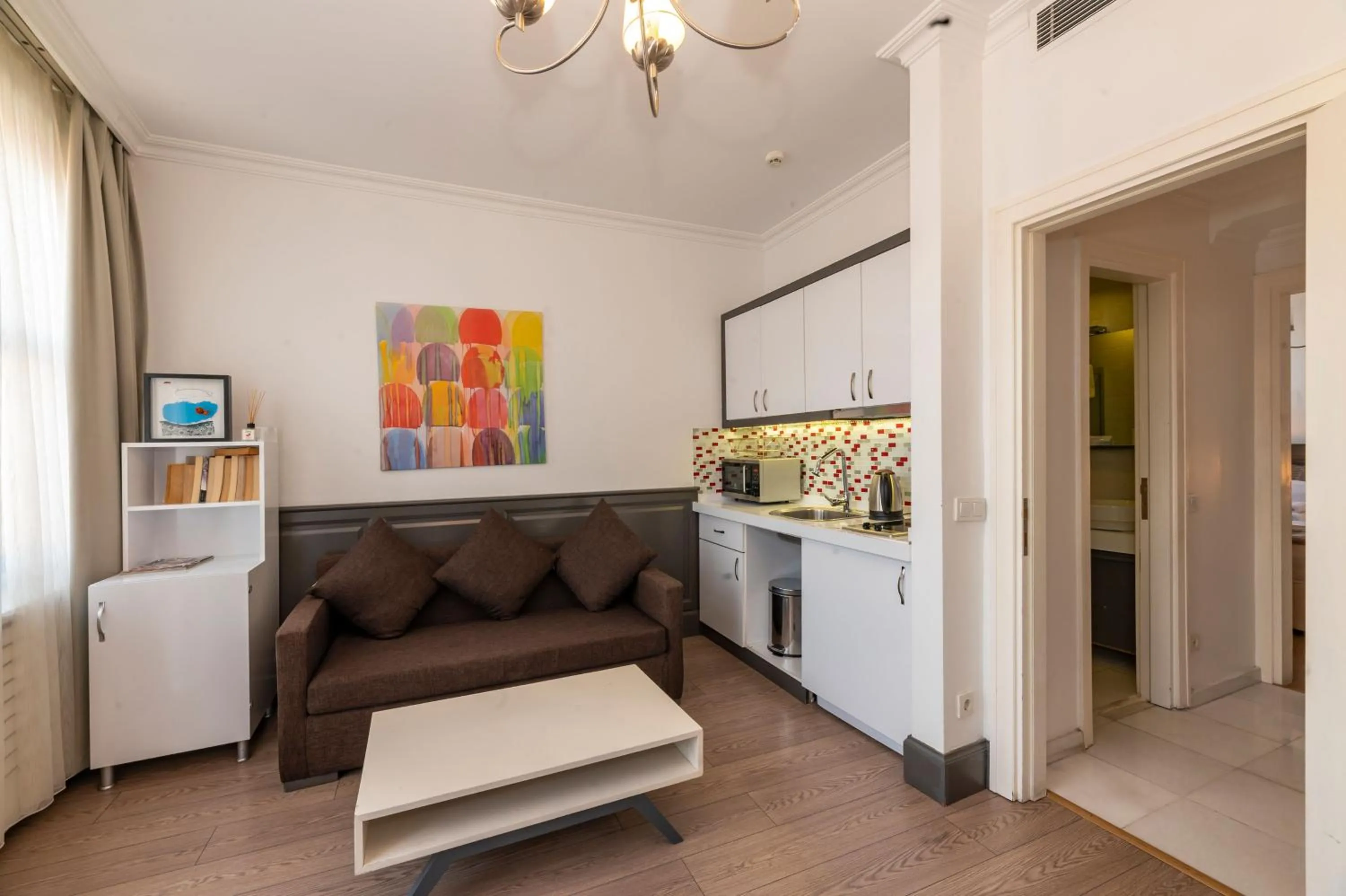 Kitchen or kitchenette, Seating Area in Pera Line Cihangir