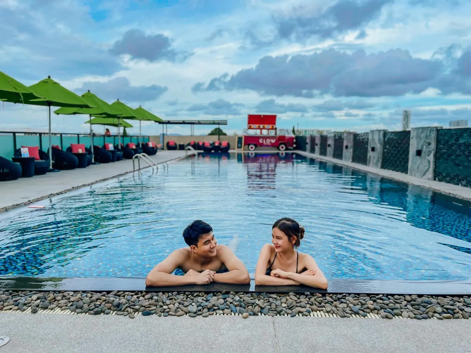 Pool view in GLOW Pattaya Pool view in GLOW Pattaya