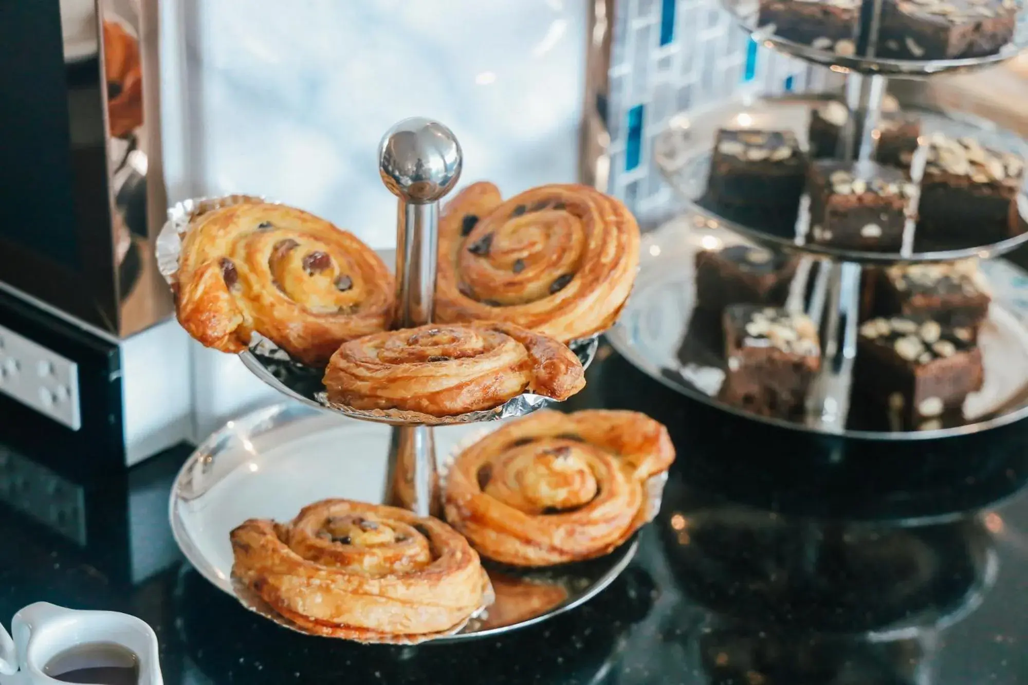 Restaurant/places to eat in GLOW Pattaya Restaurant/places to eat in GLOW Pattaya