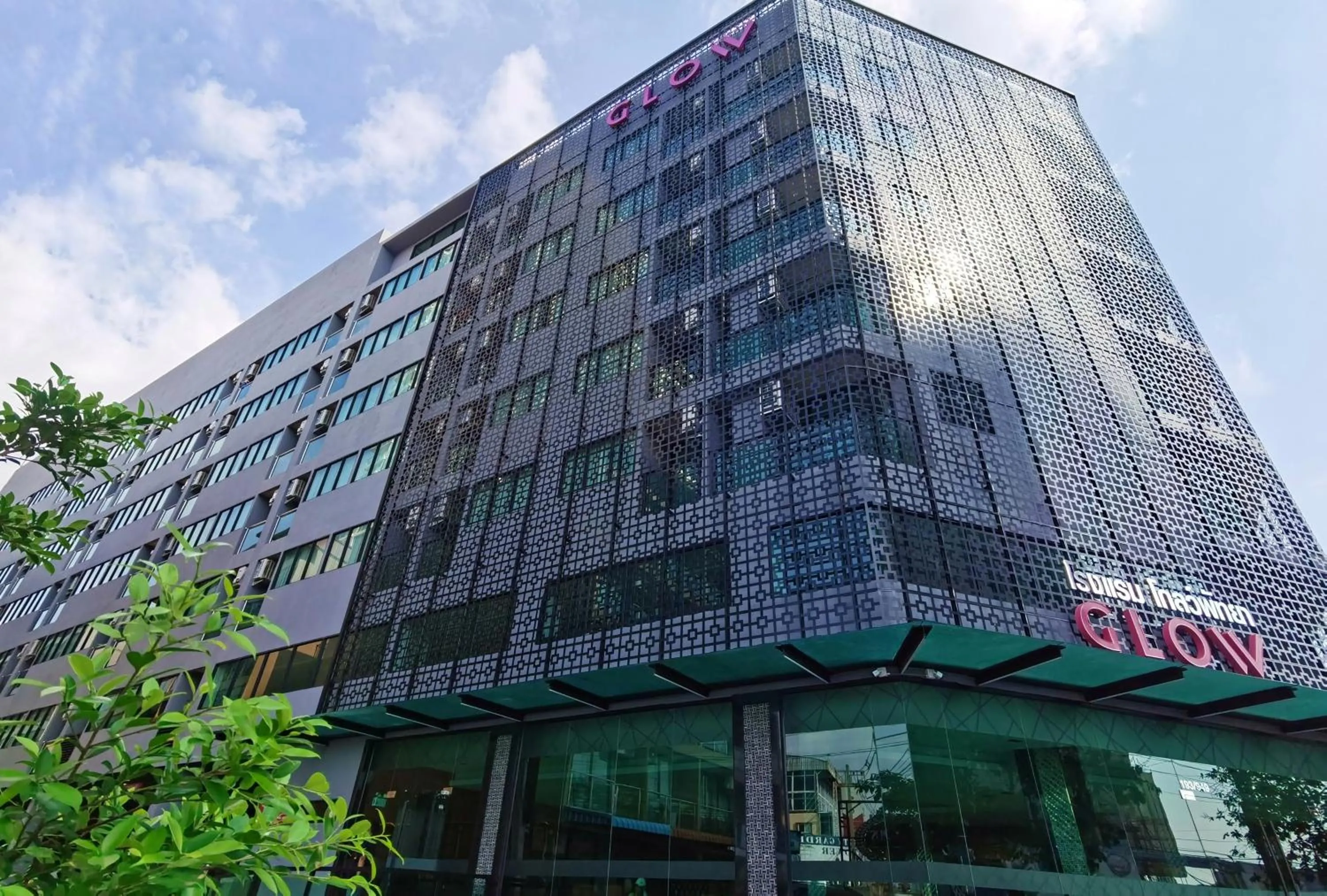 Property building in GLOW Pattaya