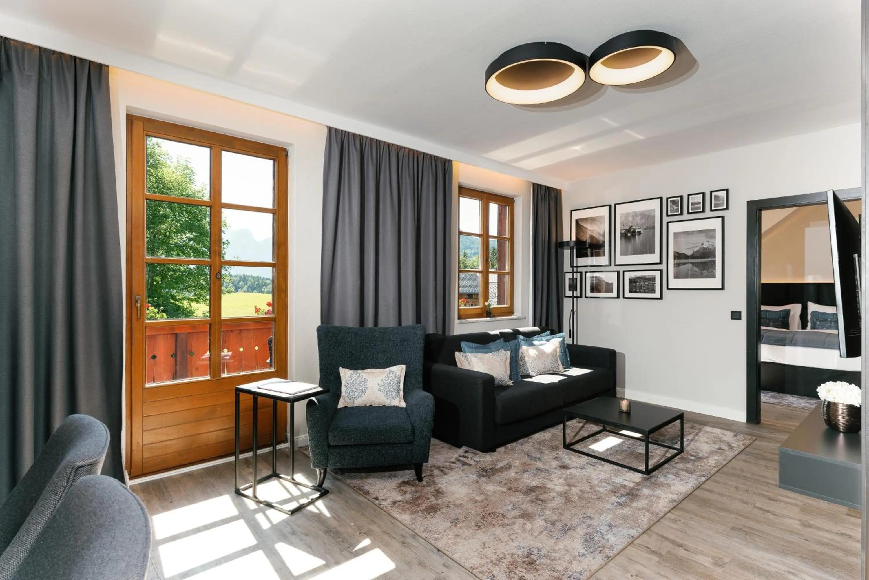 Living room in MONDI Hotel am Grundlsee