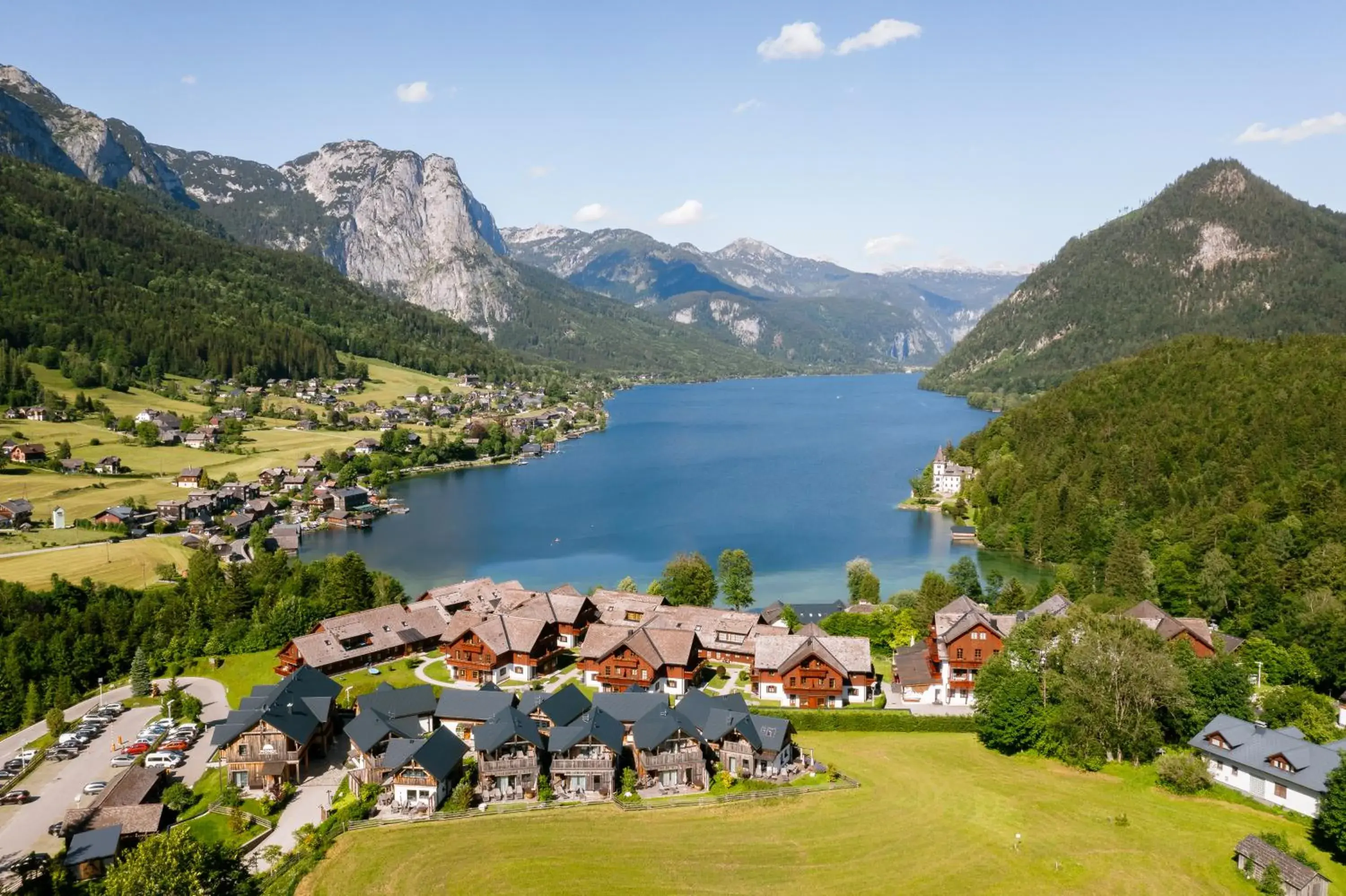 Property building in MONDI Hotel am Grundlsee Property building in MONDI Hotel am Grundlsee