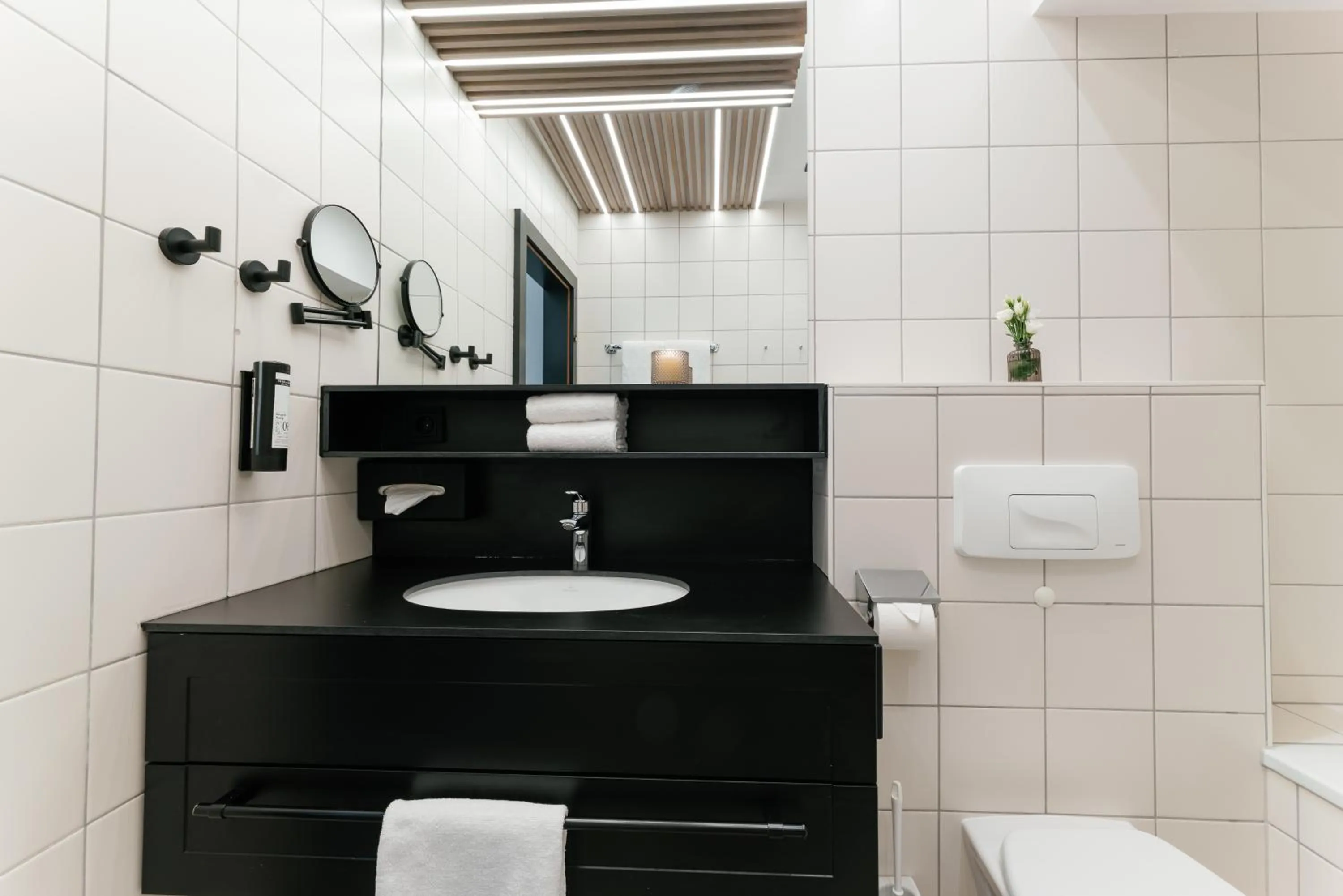 Bathroom in MONDI Hotel am Grundlsee